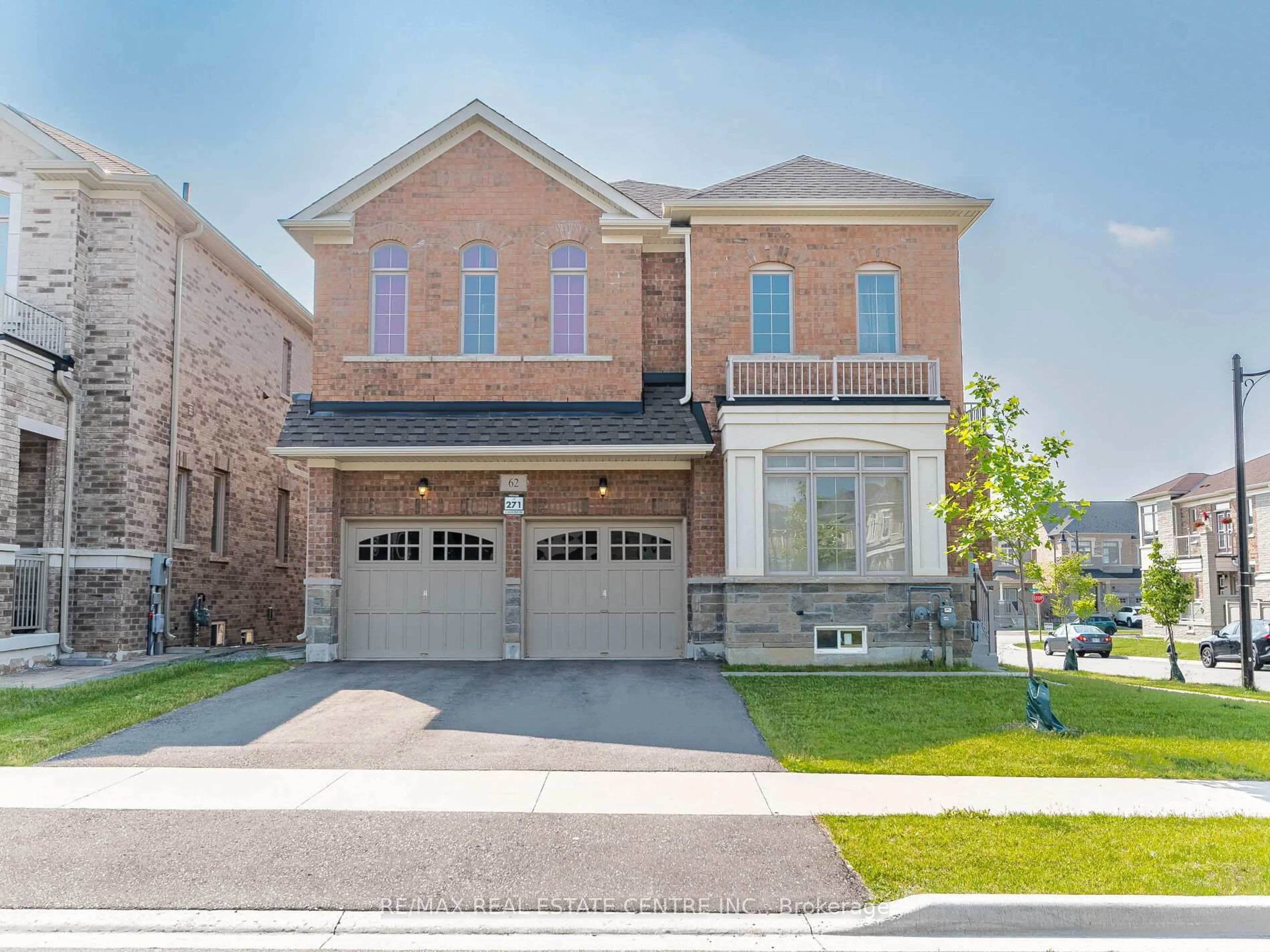 Home with brick exterior material, street for 62 Granite Ridge Tr, Hamilton Ontario L8B 1Y6