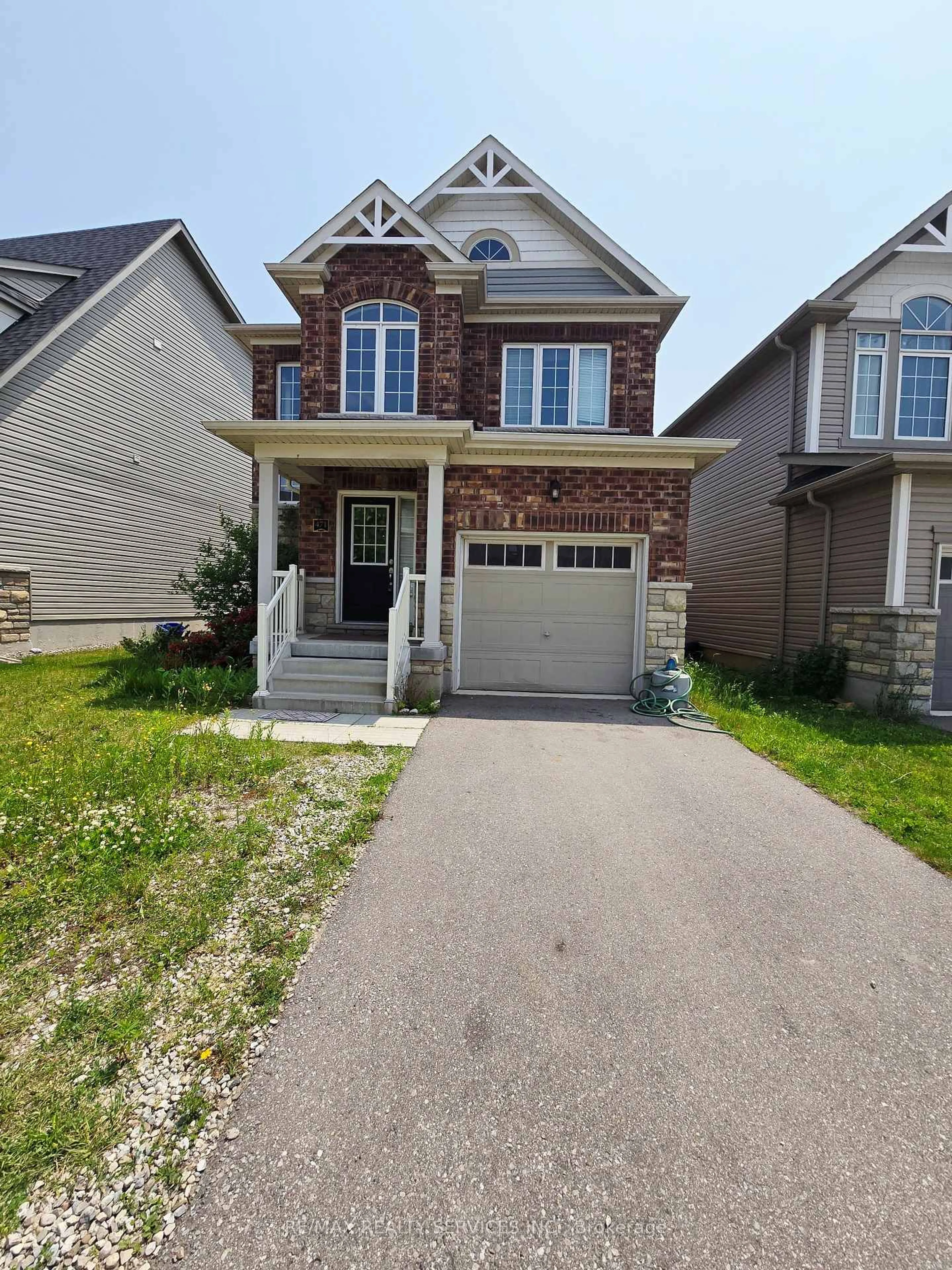 Home with brick exterior material, street for 471 Linden Dr, Cambridge Ontario N3H 0C3