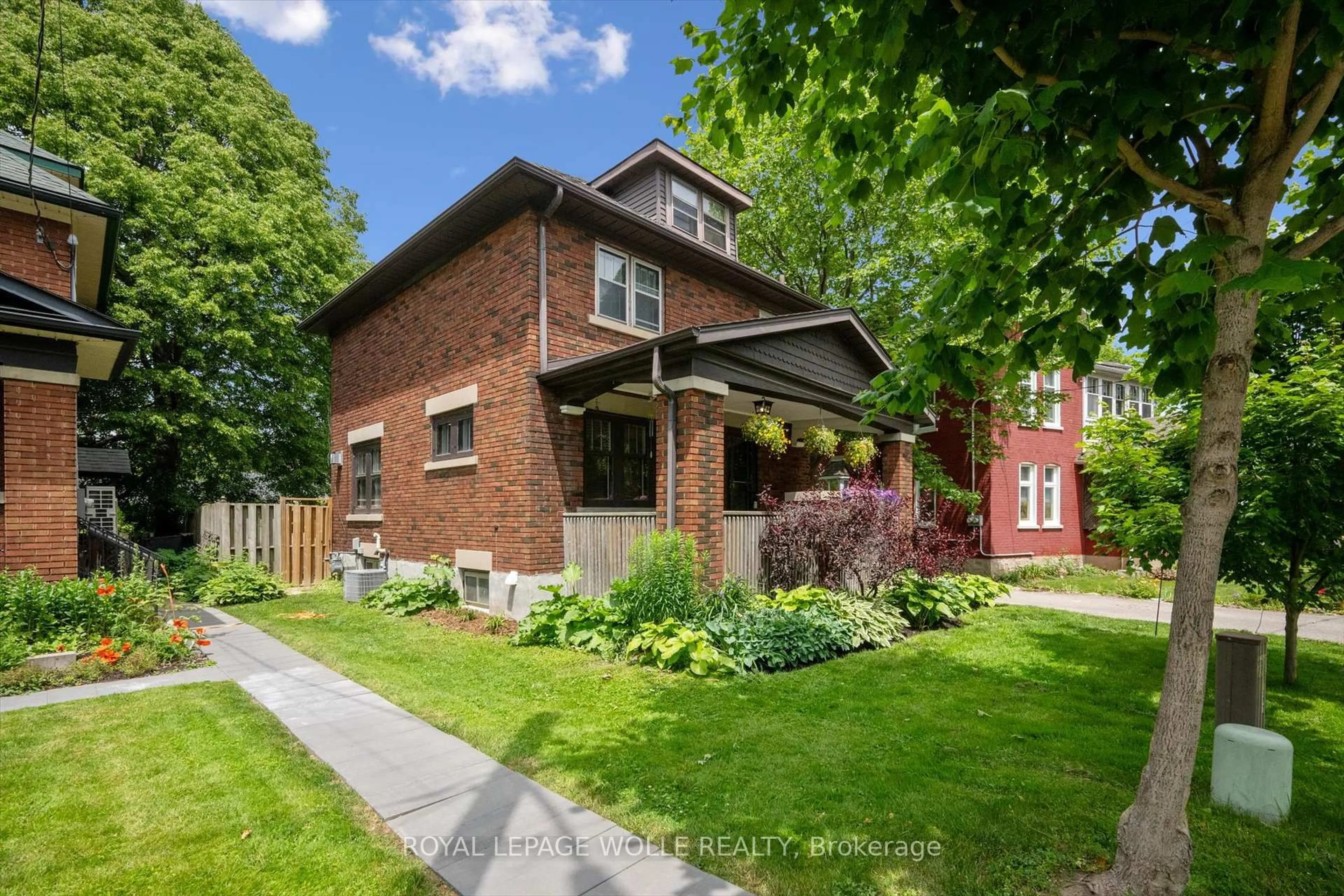 Home with brick exterior material, street for 180 David St, Kitchener Ontario N2G 1Y5