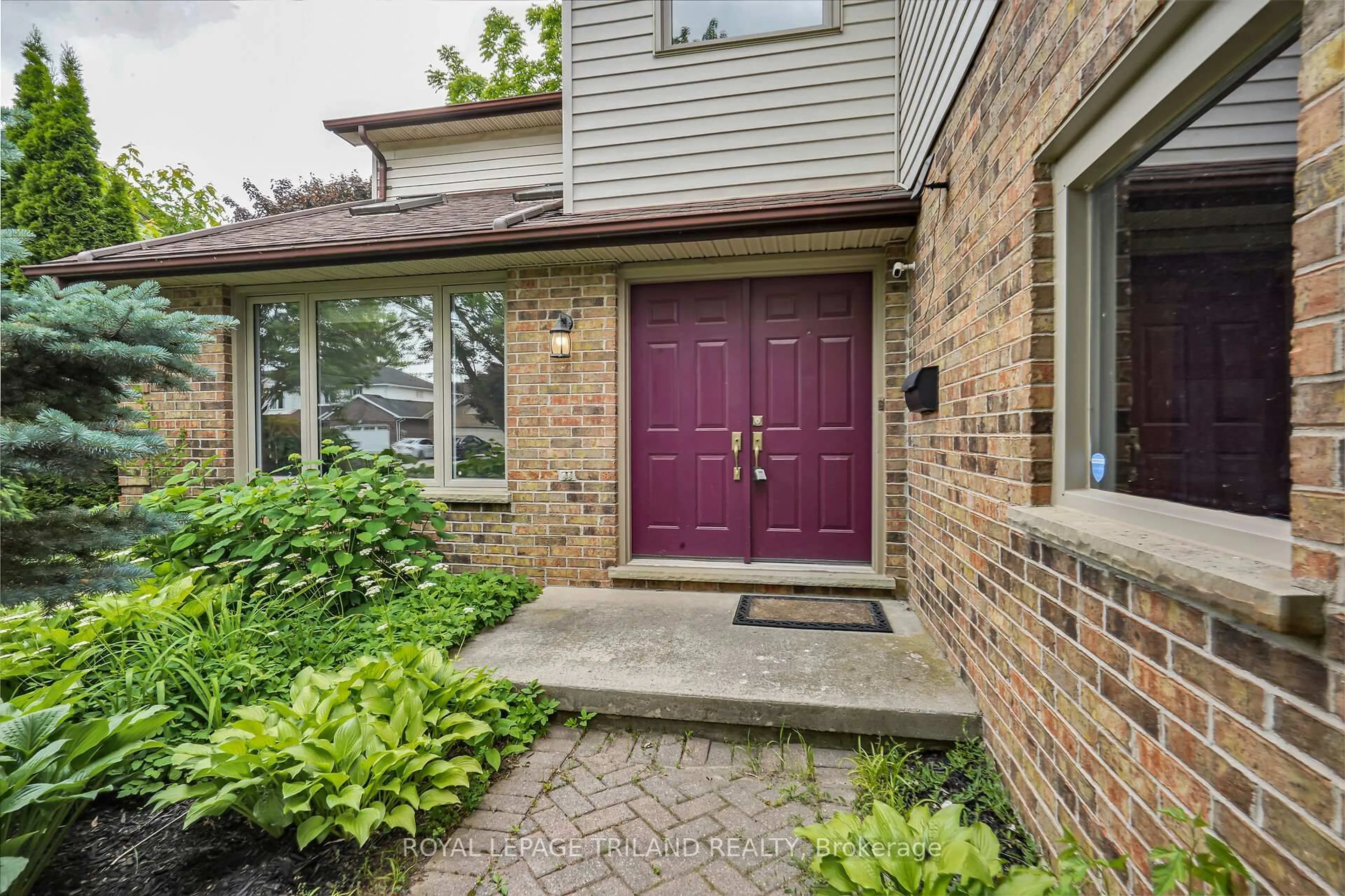 Home with brick exterior material, street for 67 Robinson Lane, London North Ontario N5X 3V4