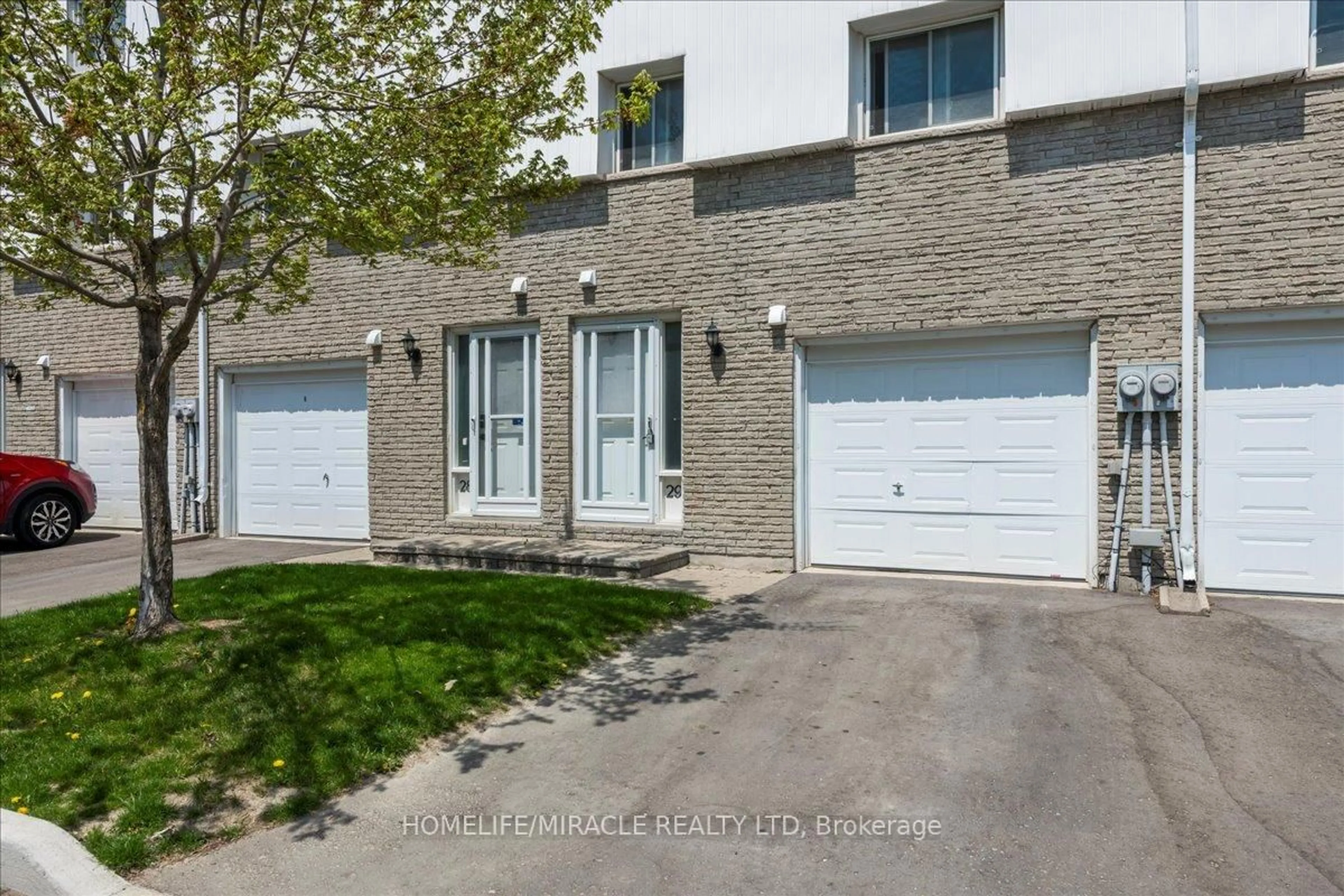 A pic from outside/outdoor area/front of a property/back of a property/a pic from drone, street for 325 William St #29, Shelburne Ontario L9V 2X5
