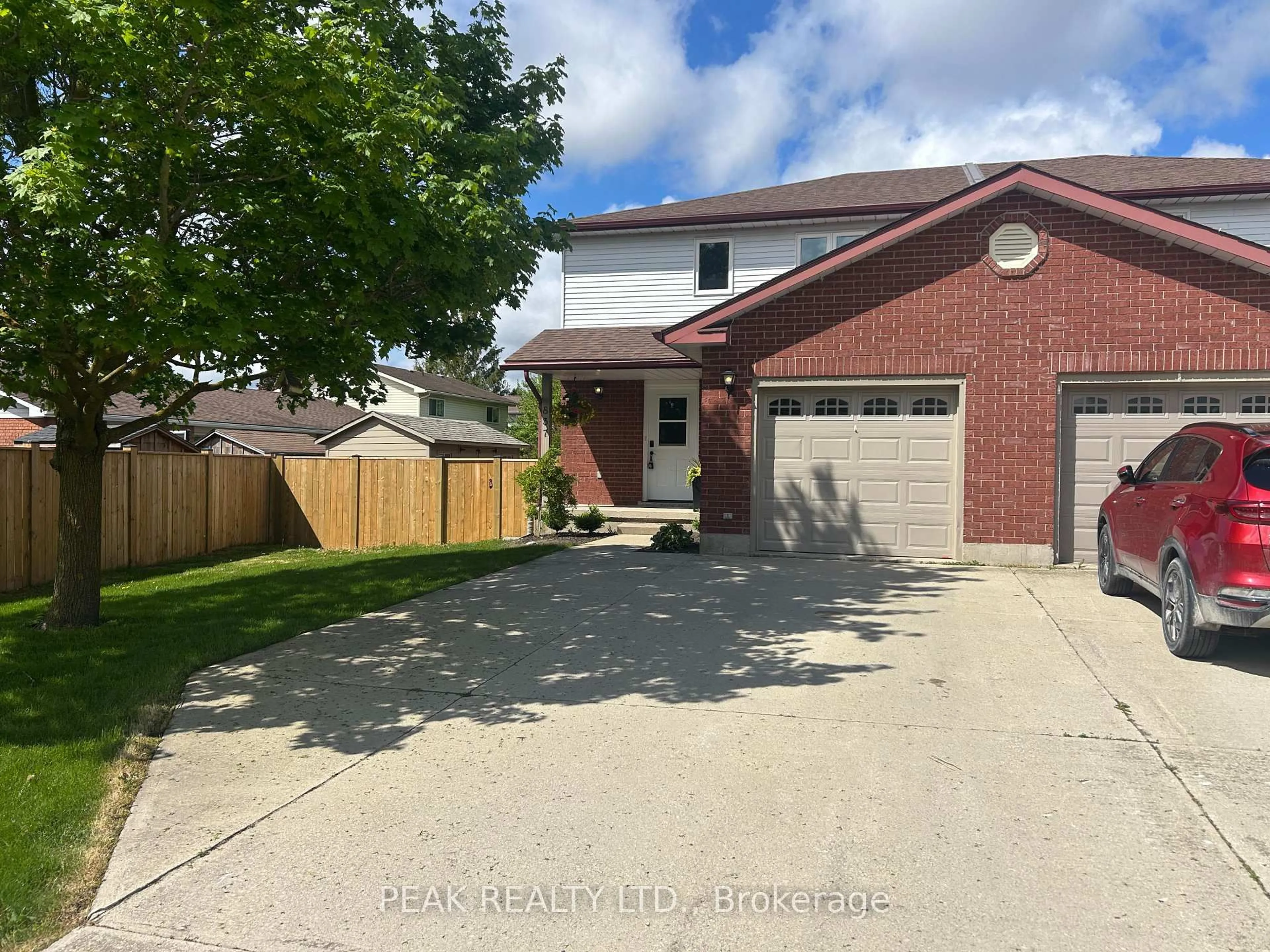 Home with brick exterior material, street for 837 Edgar St, North Perth Ontario N4W 3R3
