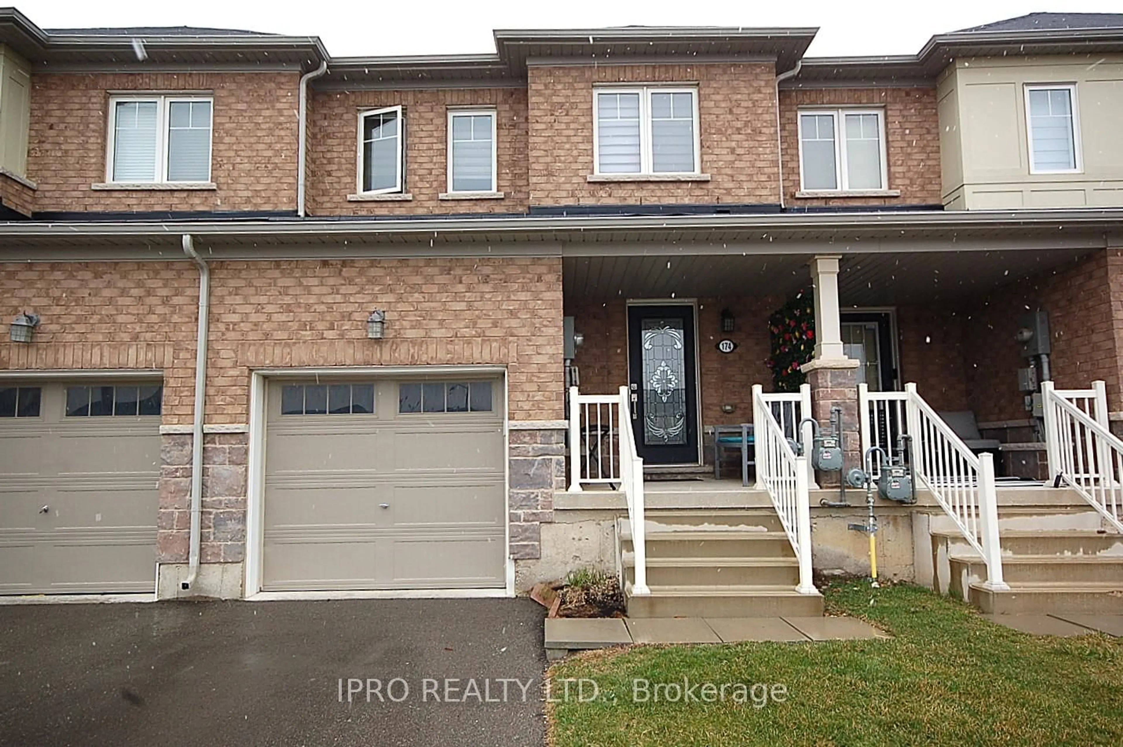 Home with brick exterior material, street for 174 Maclachlan Ave, Haldimand Ontario N3W 0E1