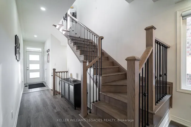 Additional image 18 of 21 Mountain Heights Pl