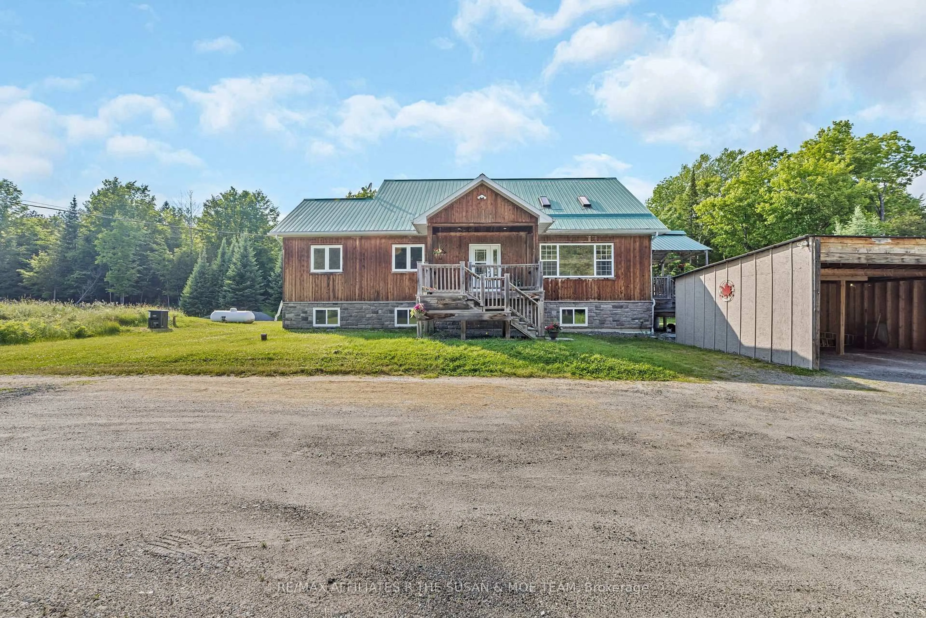 A pic from outside/outdoor area/front of a property/back of a property/a pic from drone, building for 1564 FIRST CONCESSION B DALHOUSIE Rd, Lanark Ontario K0G 1K0