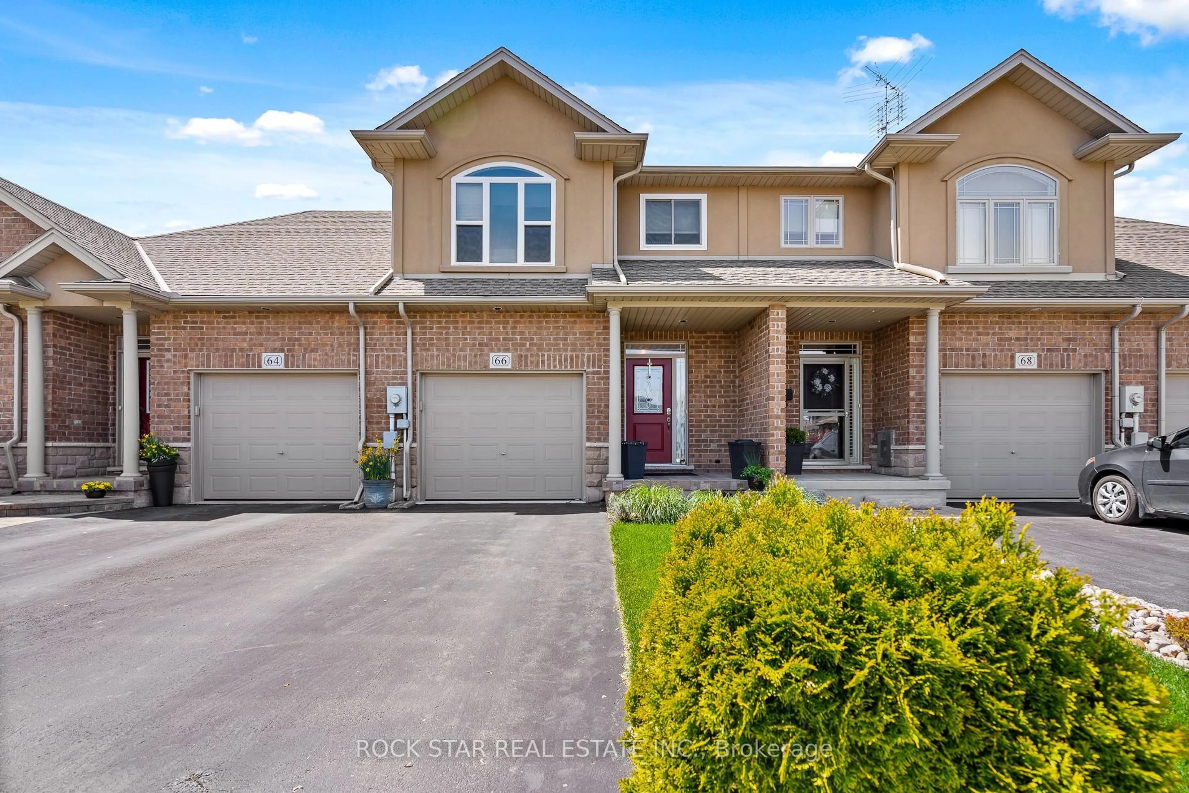 Home with brick exterior material, street for 66 Tanner Dr, Pelham Ontario L0S 1E4