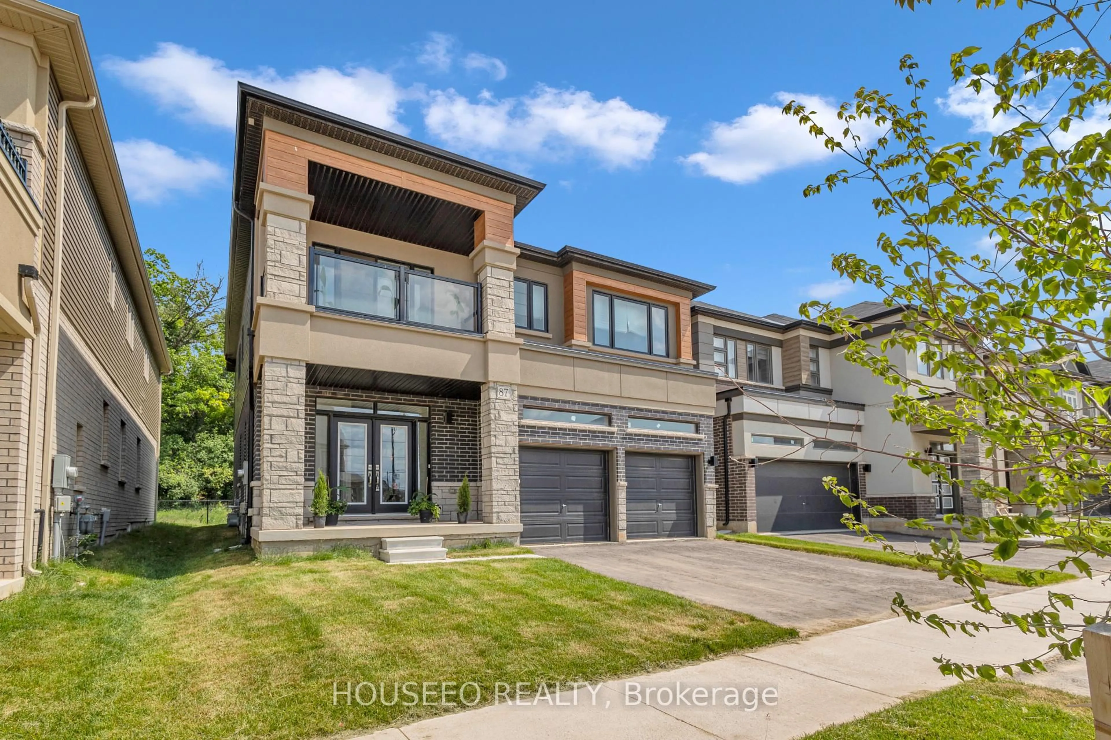 Home with brick exterior material, street for 87 Macklin St, Brantford Ontario N3V 0B8