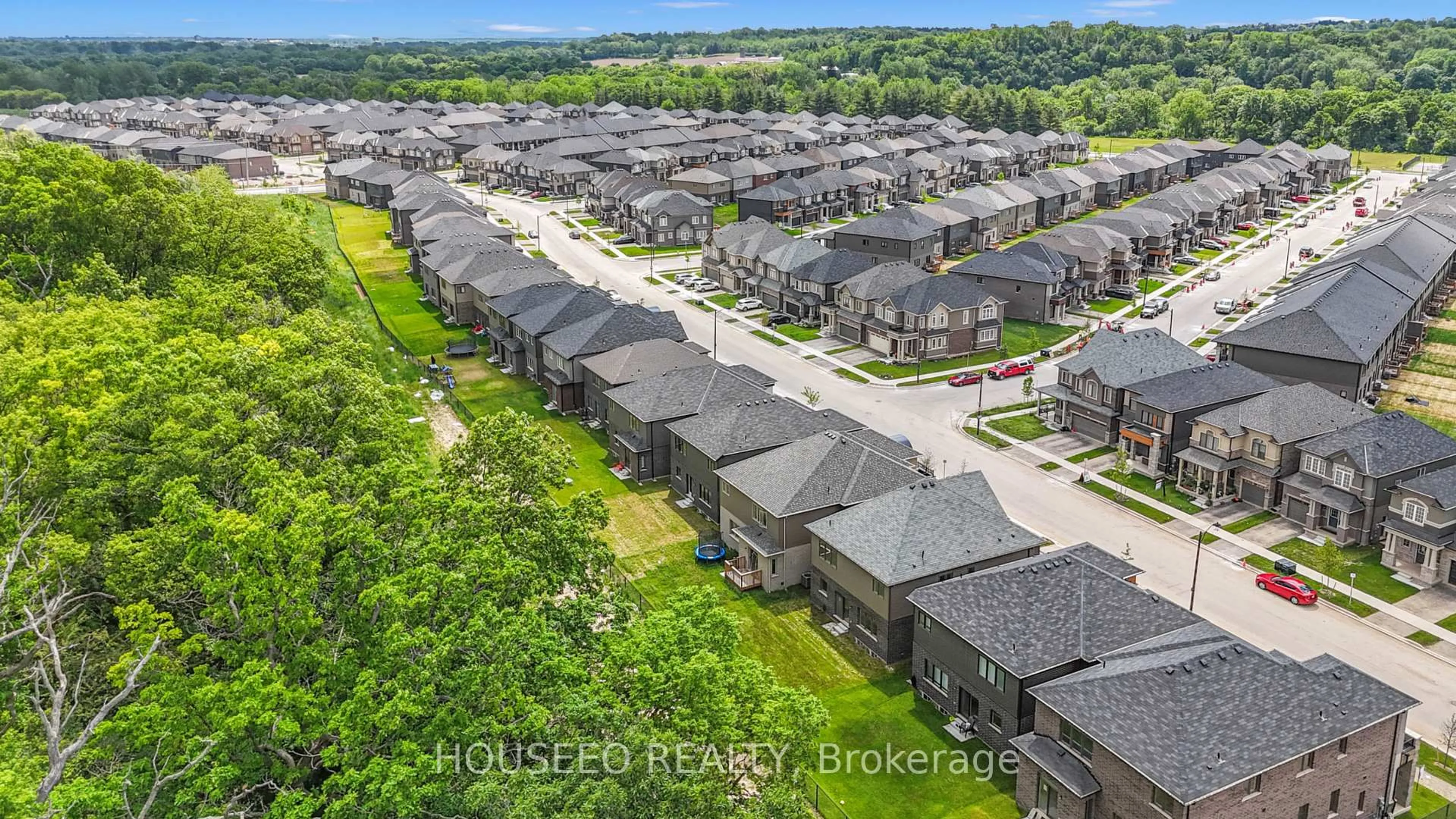 A pic from outside/outdoor area/front of a property/back of a property/a pic from drone, street for 87 Macklin St, Brantford Ontario N3V 0B8