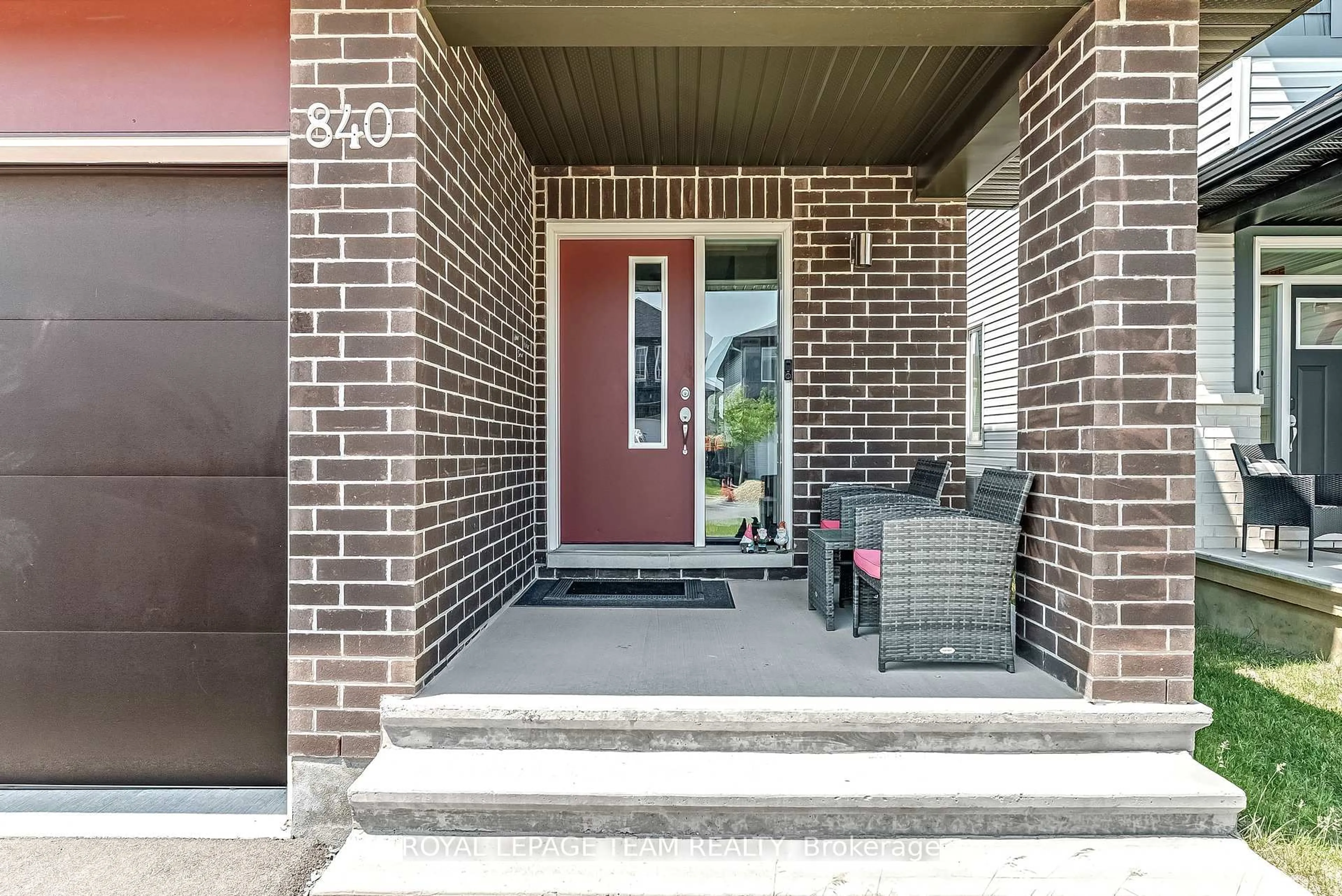 Home with brick exterior material, street for 840 Sendero Way, Ottawa Ontario K2S 2W9