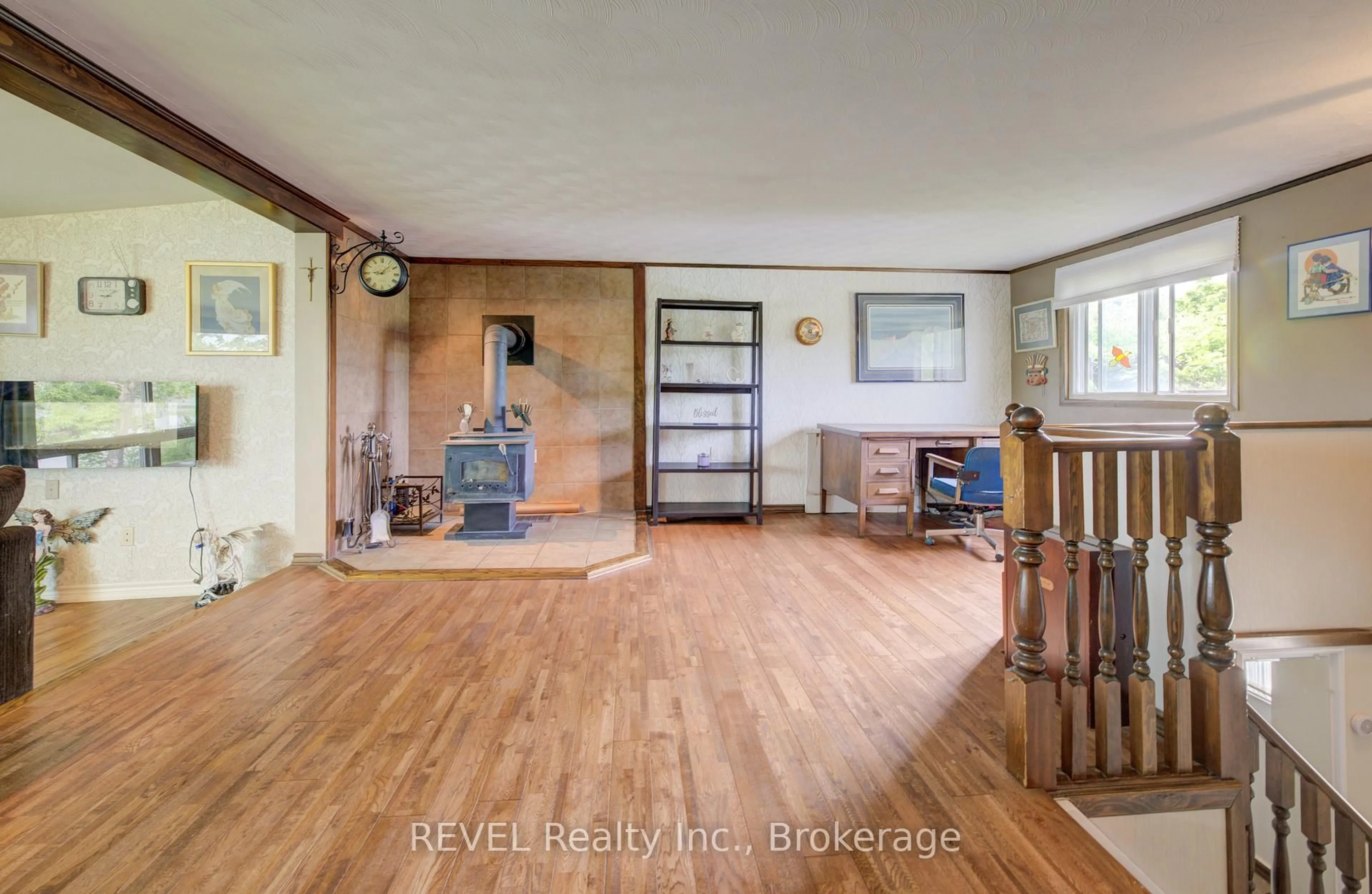 Unknown for 1028 River Rd, Haldimand Ontario N0A 1E0