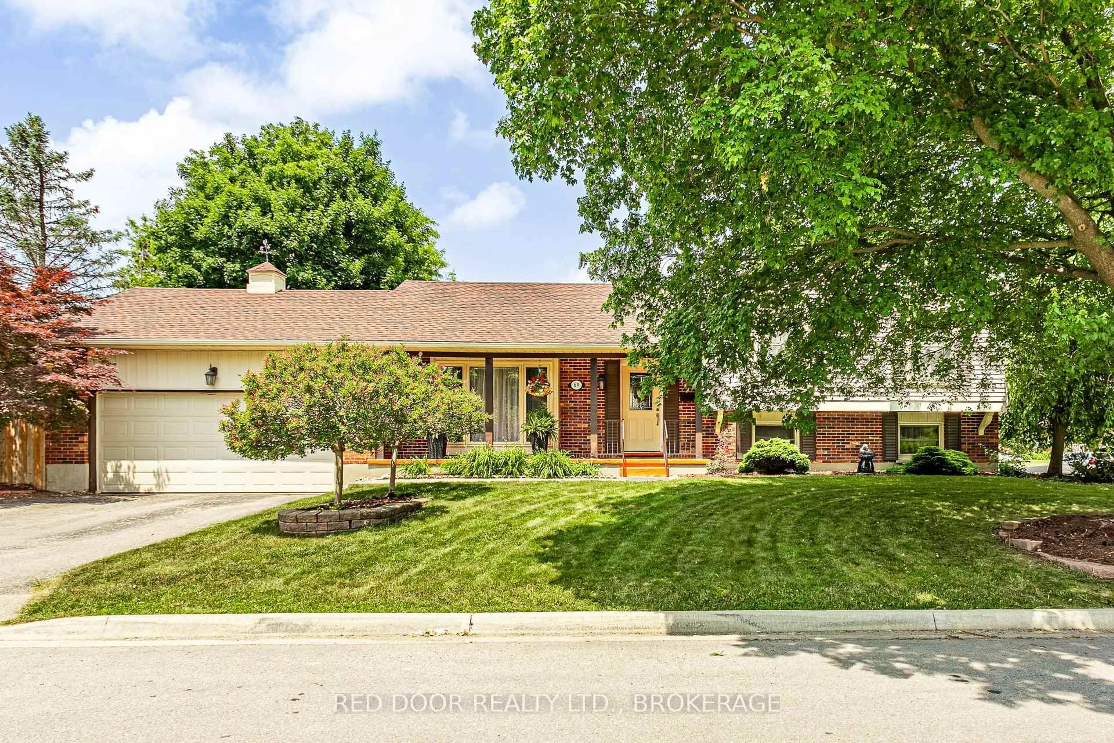 Home with brick exterior material, street for 69 Lysanda Ave, London South Ontario N5Z 4L1