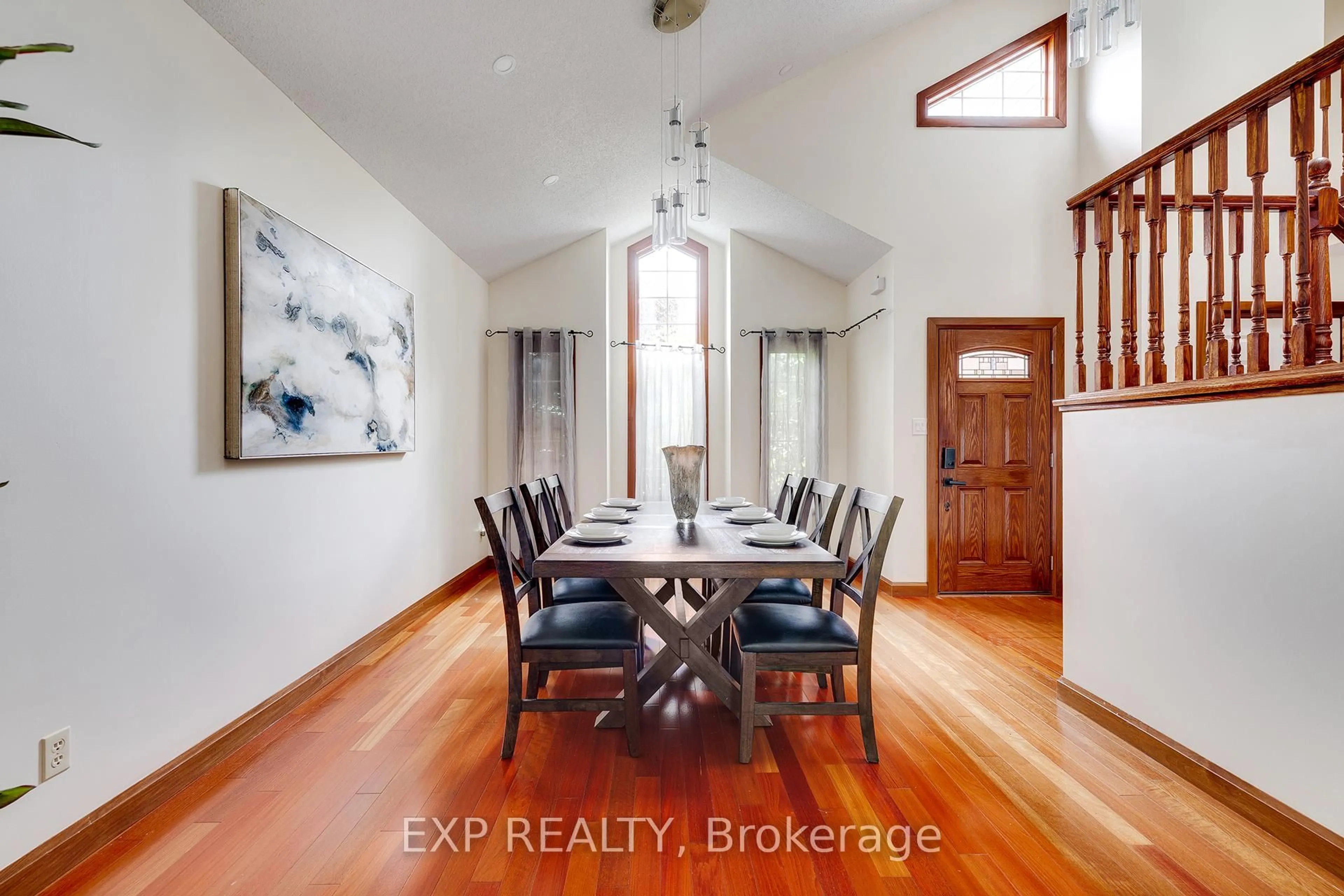 Dining room, wood/laminate floor for 502 Baringham Pl, Waterloo Ontario N2T 2J4