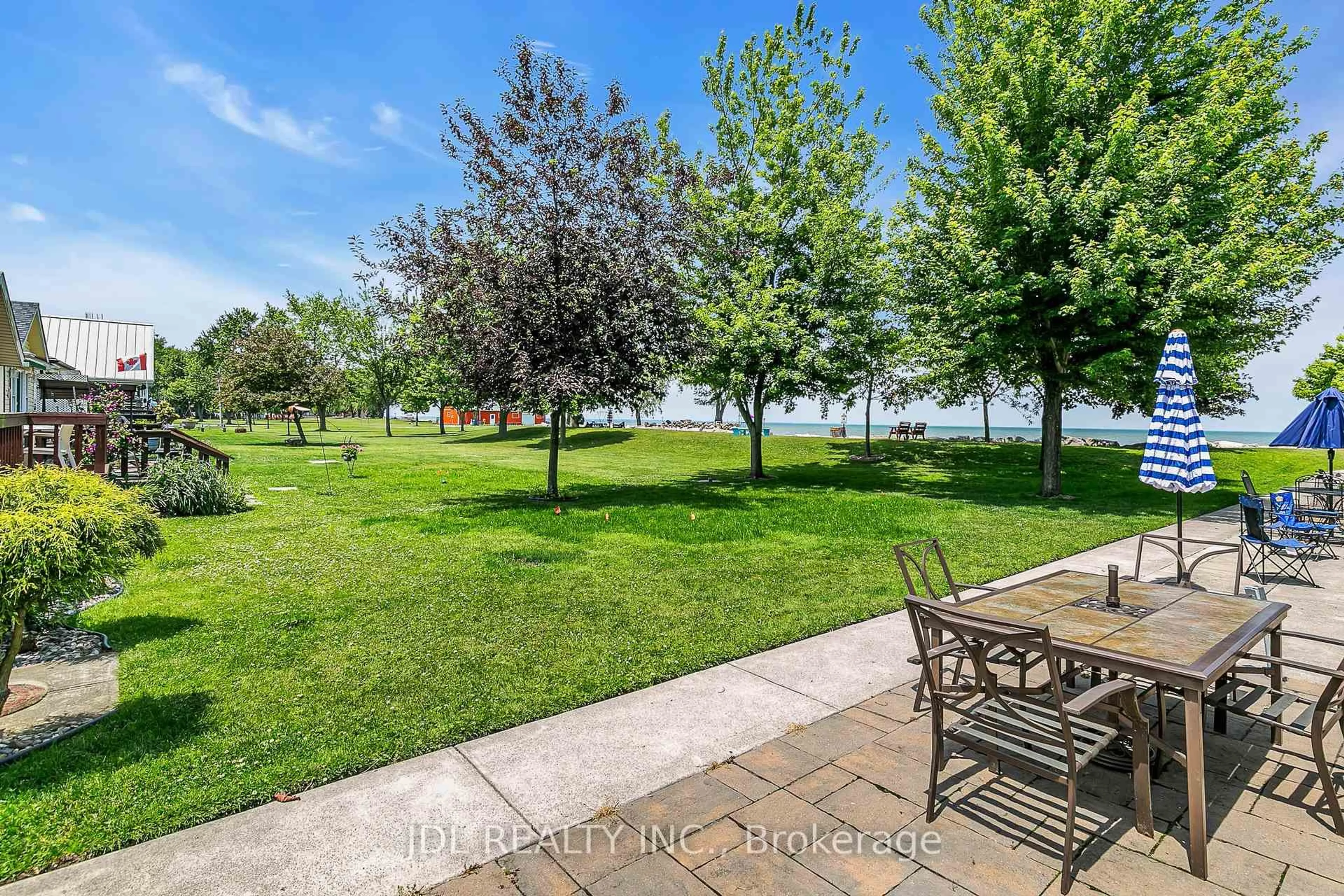 Patio, water/lake/river/ocean view for 1192 SHORELINE Ave #48, Lakeshore Ontario N0R 1C0