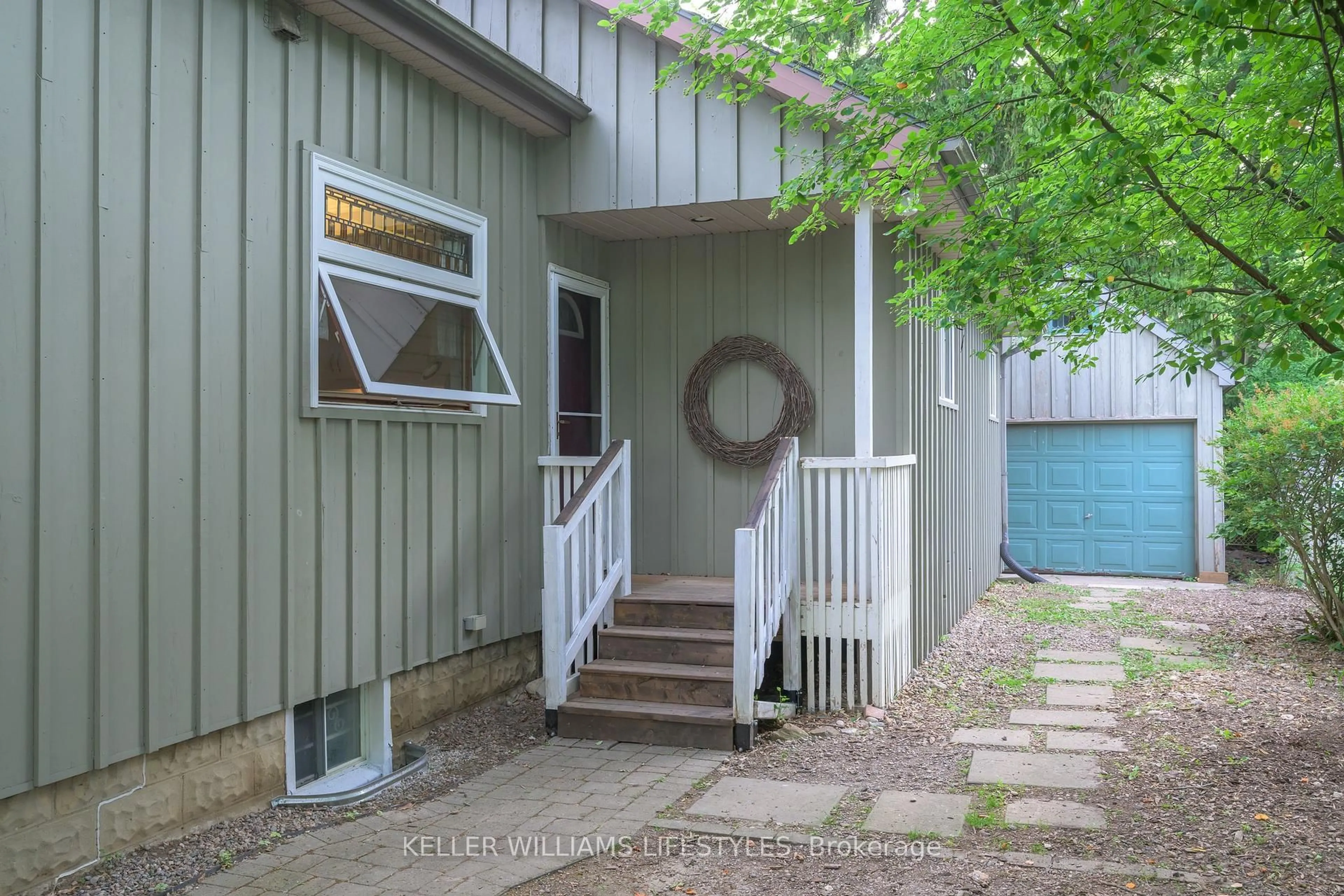 Unknown for 48 Edward St, London South Ontario N6C 3H2