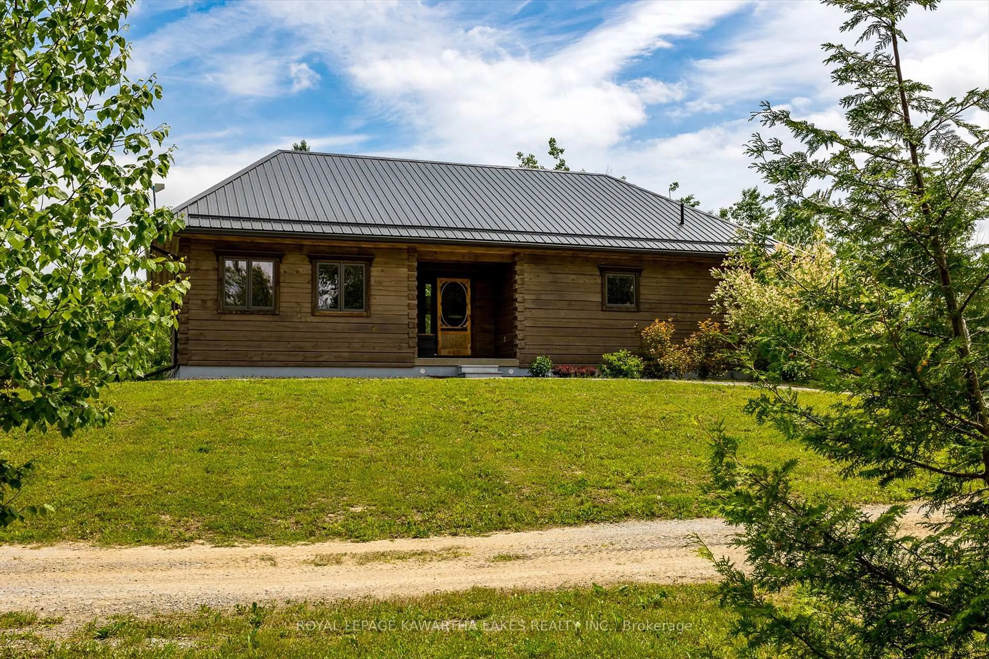 Unknown for 563 Heights Rd, Kawartha Lakes Ontario K0L 2X0