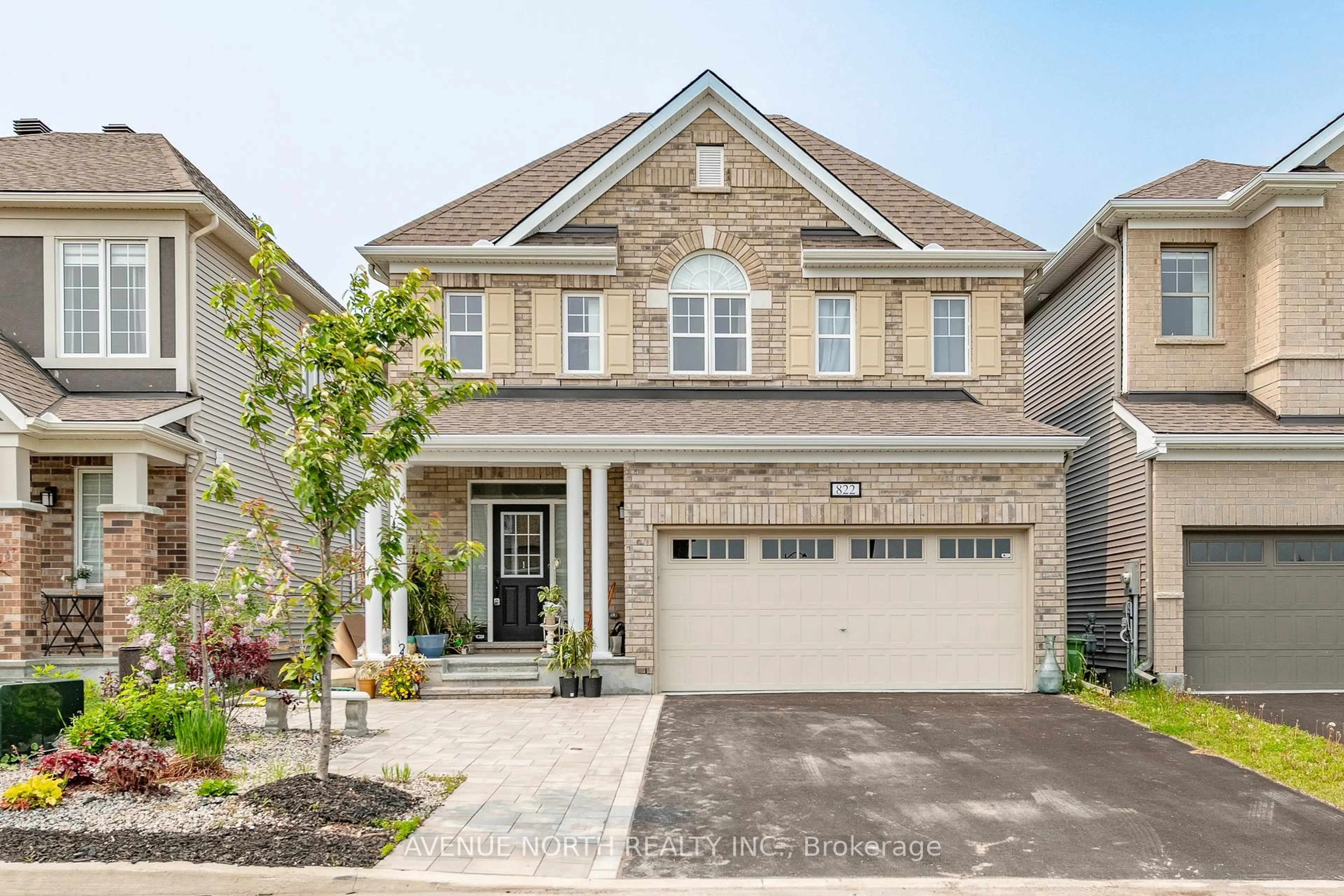 Home with brick exterior material, street for 822 Henslows Circ, Orleans Ontario K4A 5H6