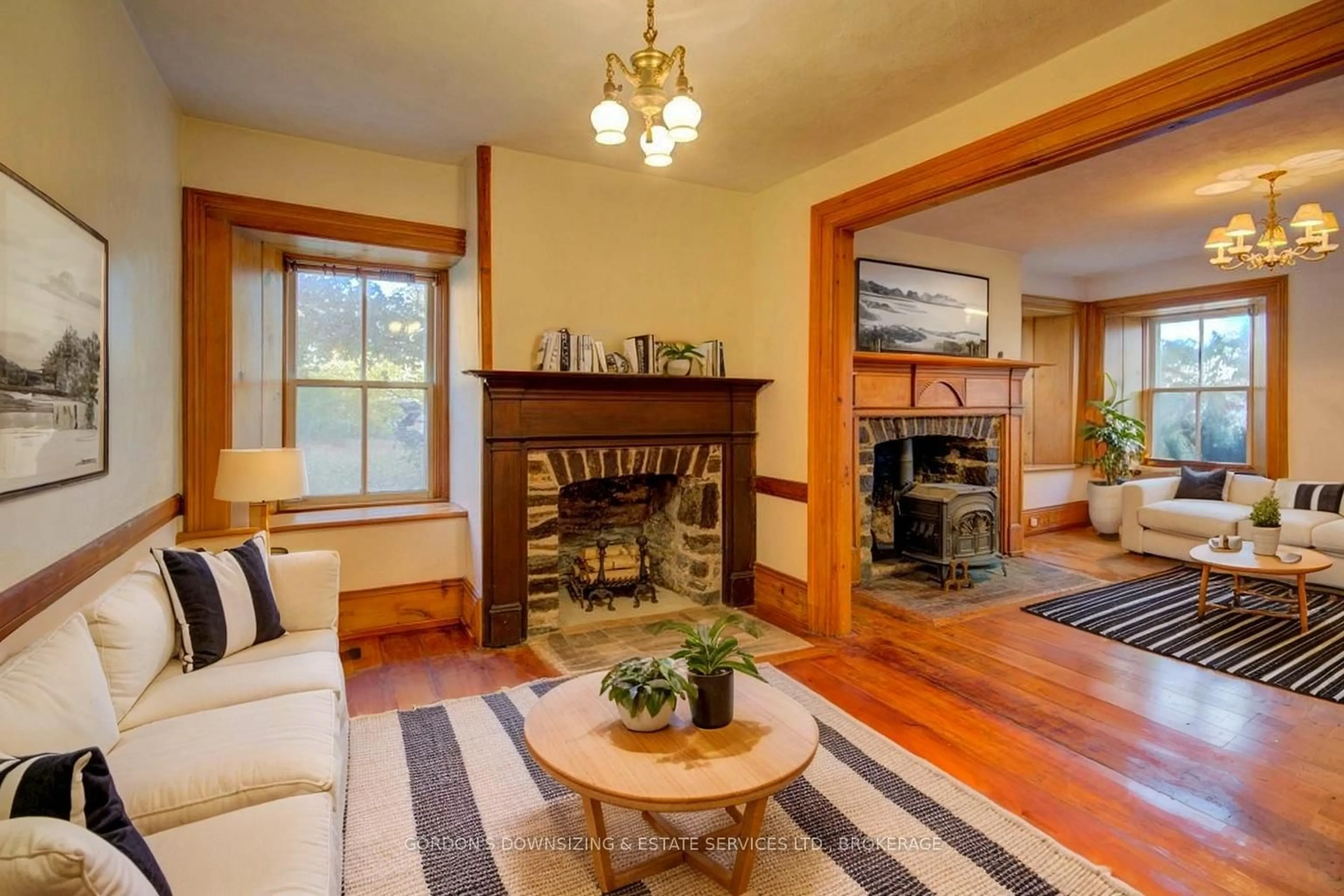 Living room with furniture, wood/laminate floor for 4464 Kilkenny Rd, Elizabethtown-Kitley Ontario K0E 1M0