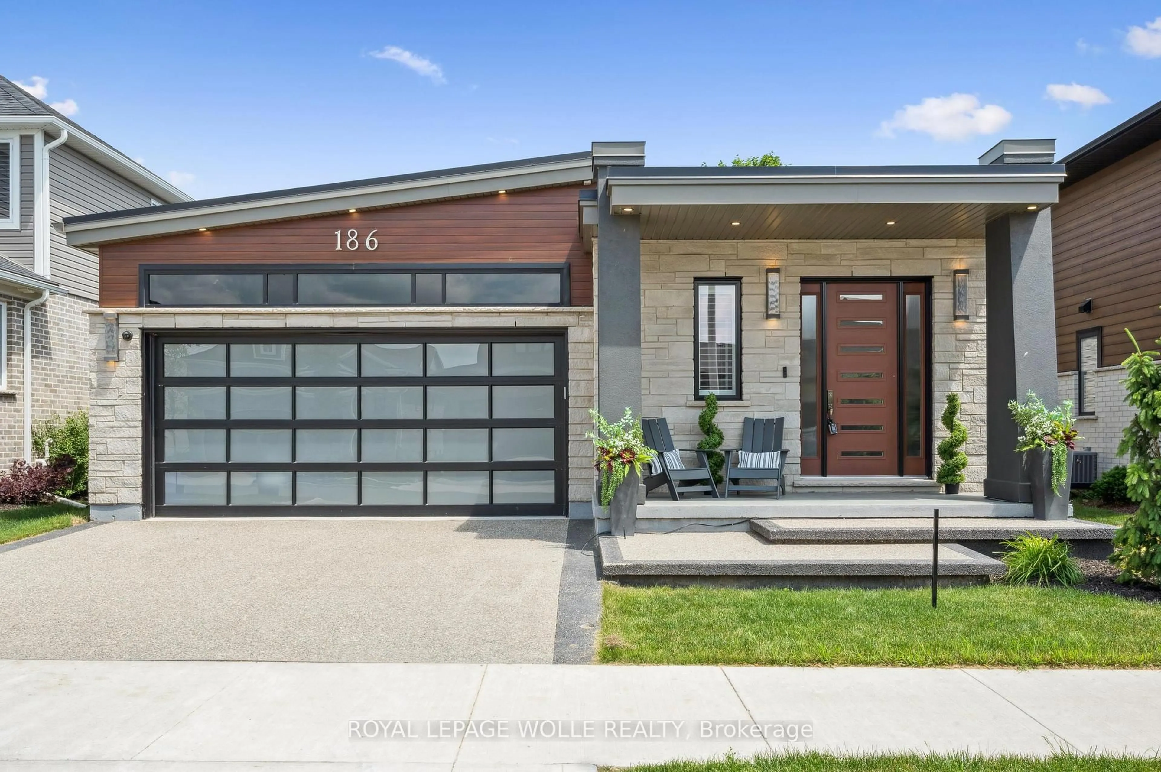 Home with brick exterior material, street for 186 Timber Trail Rd, Woolwich Ontario N3B 0C7