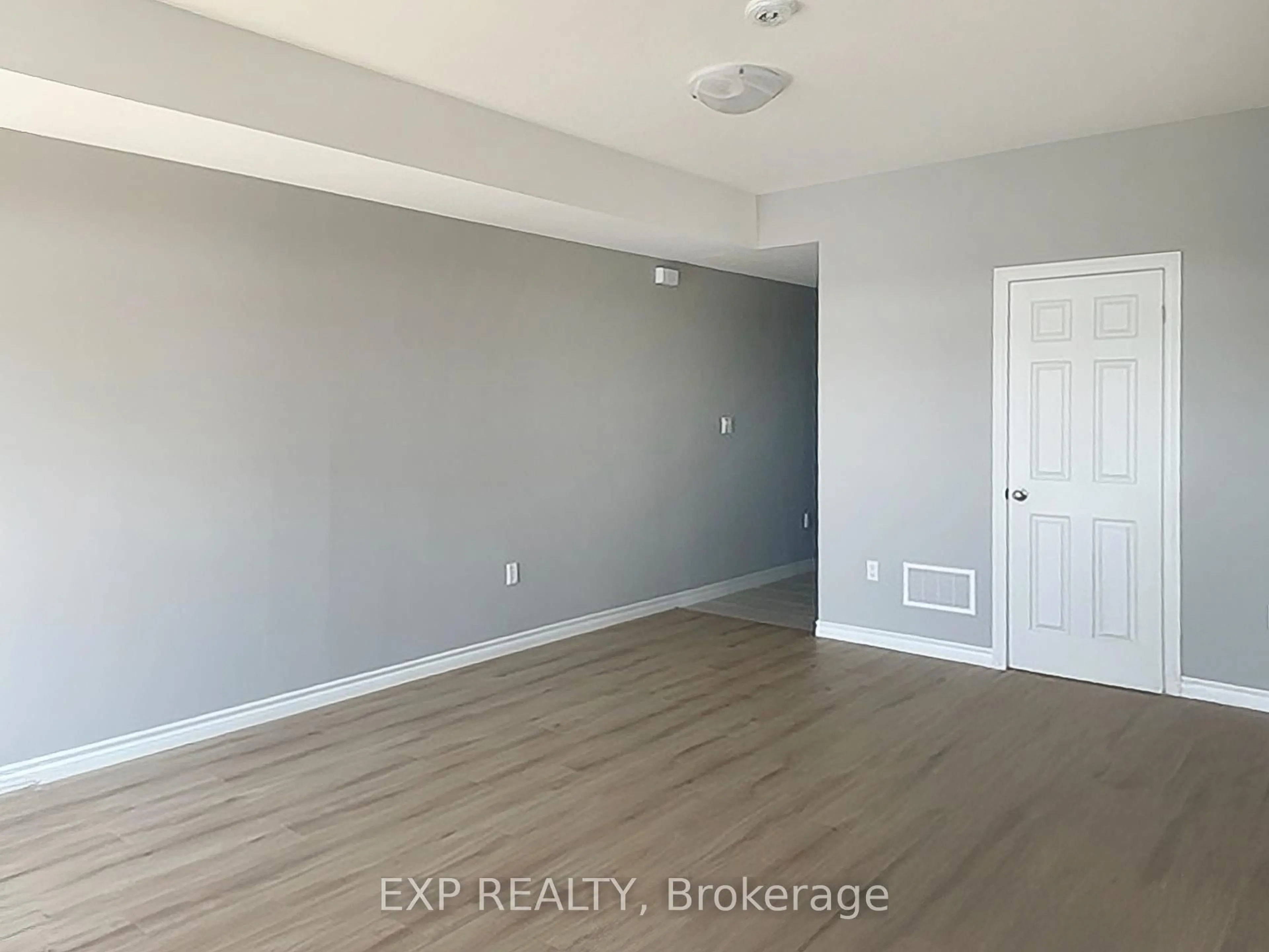 A pic of a room for 104 Lomond Lane, Kitchener Ontario N2R 0T6