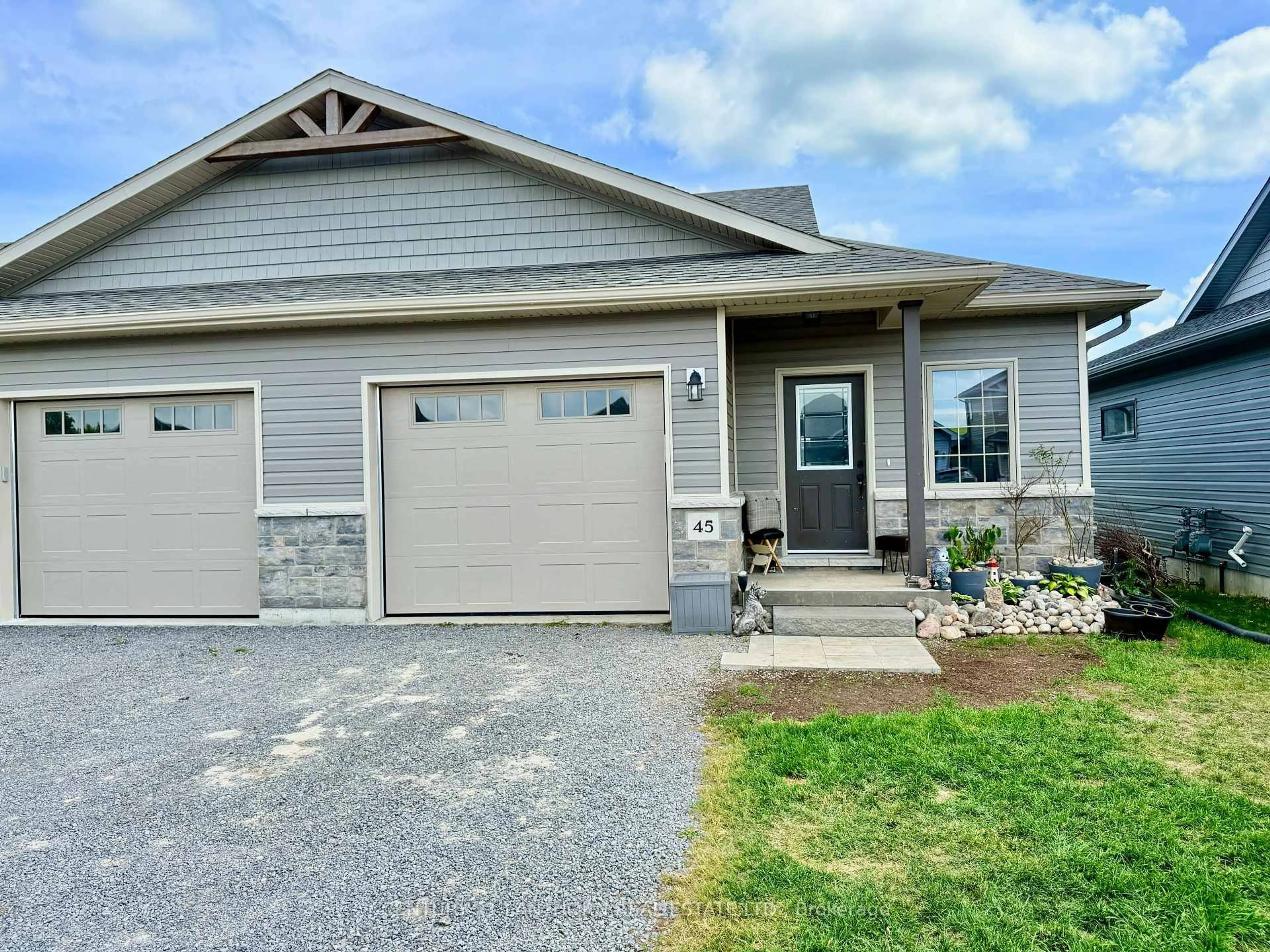 Home with vinyl exterior material, street for 45 Barley Tr, Stirling Ontario K0K 3E0
