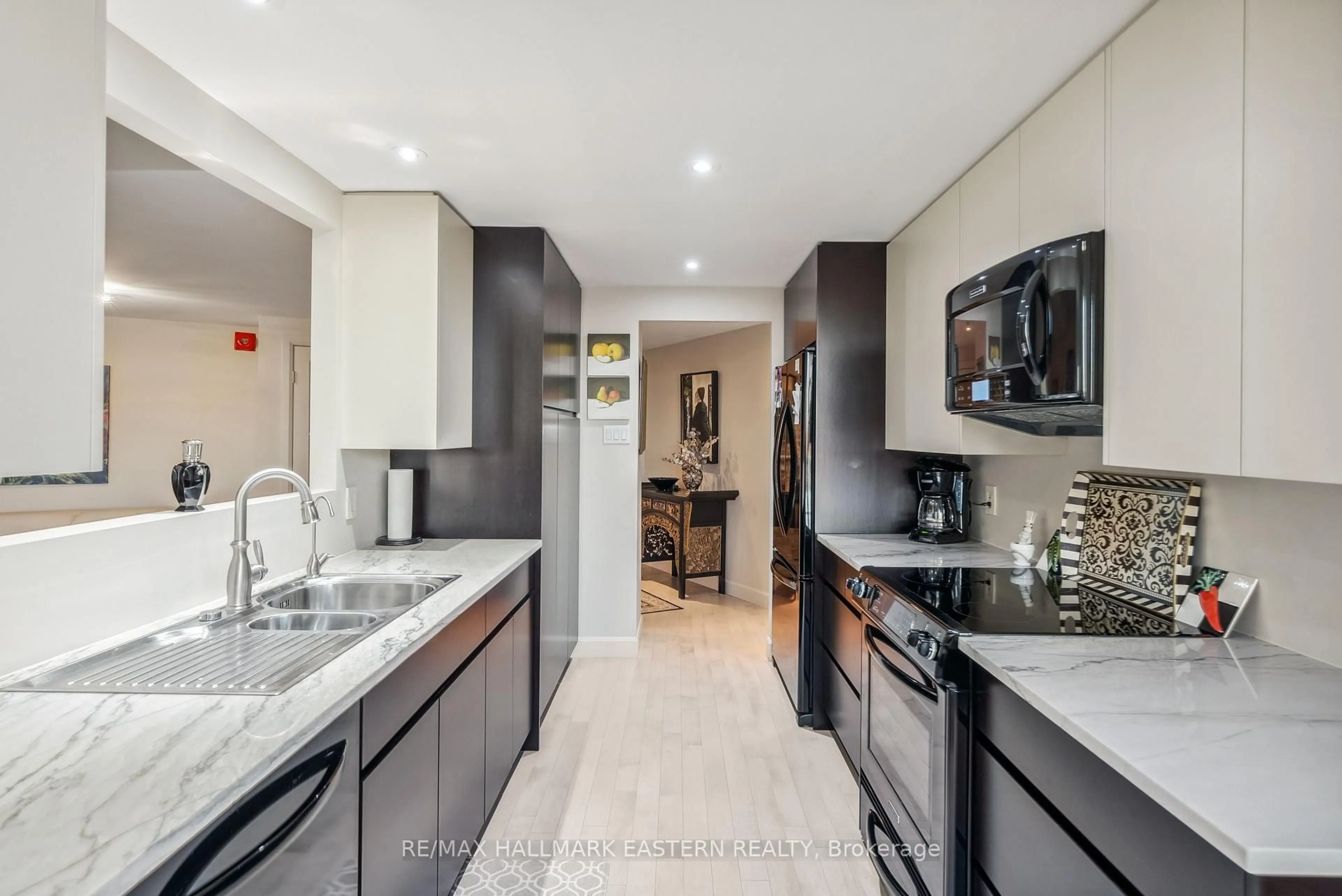 Contemporary kitchen, ceramic/tile floor for 2 George St #502, Peterborough Central Ontario K9J 8K8