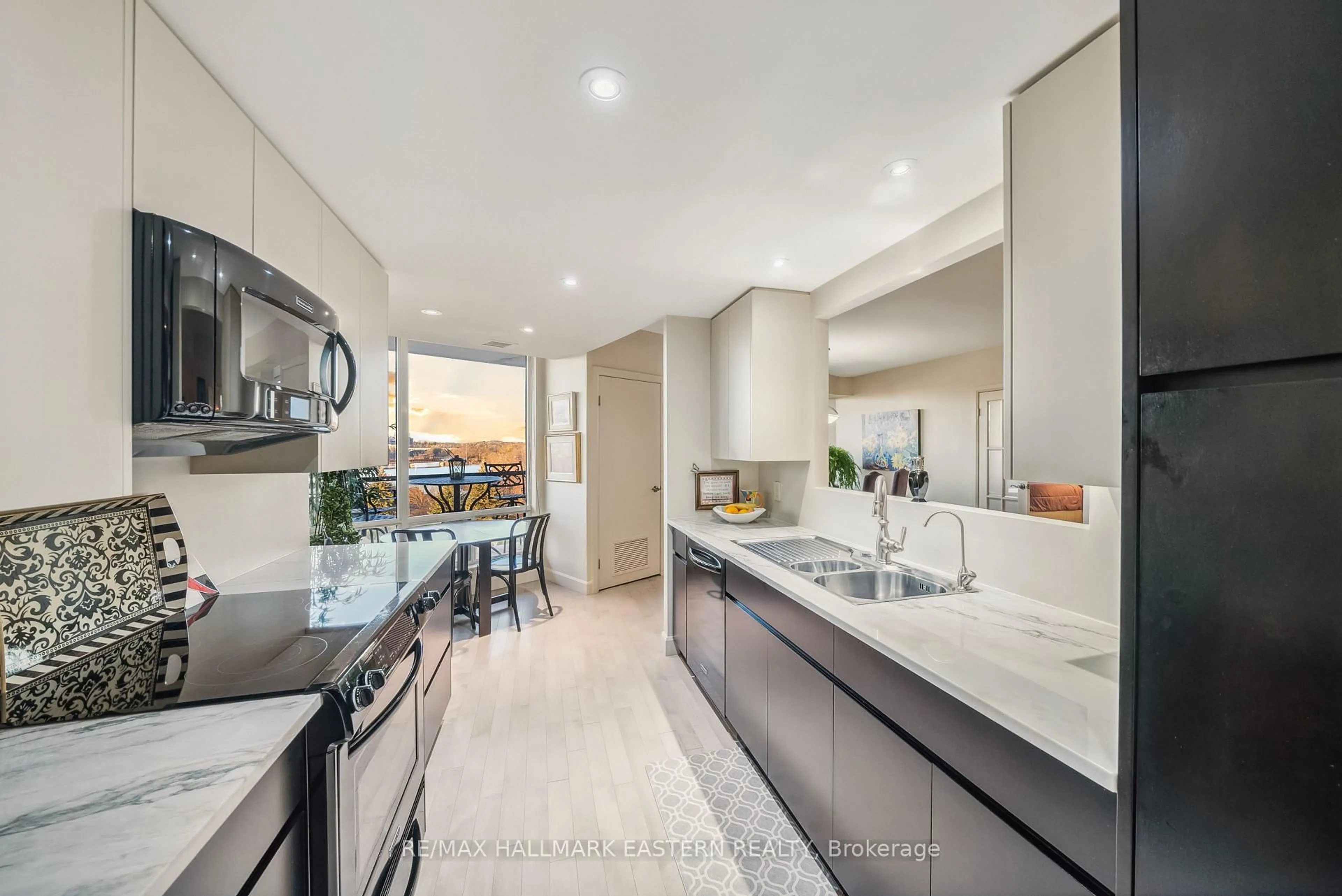 Contemporary kitchen, ceramic/tile floor for 2 George St #502, Peterborough Central Ontario K9J 8K8