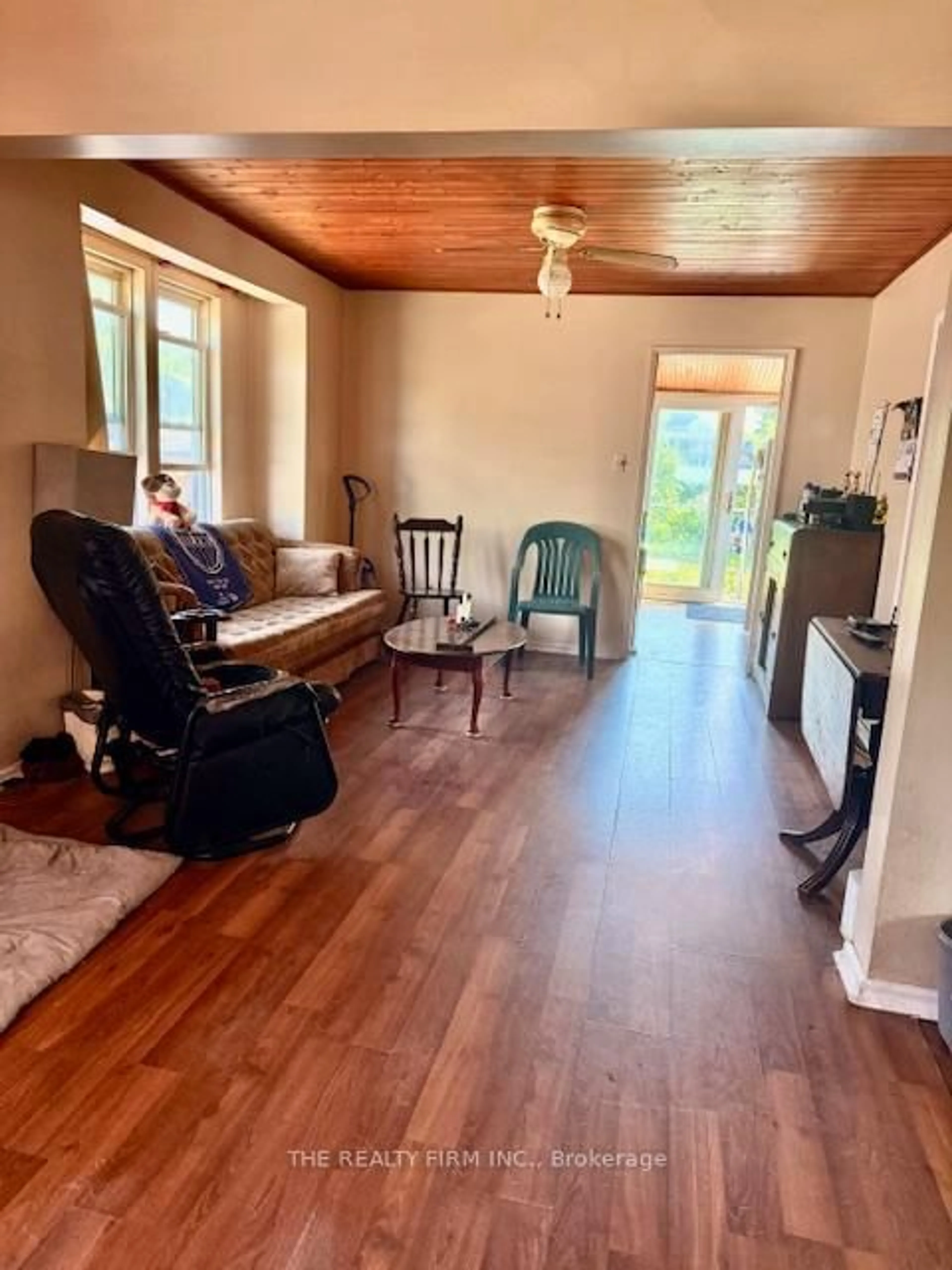 A pic of a room for 78 ST JULIEN St, London East Ontario N5Z 2M6