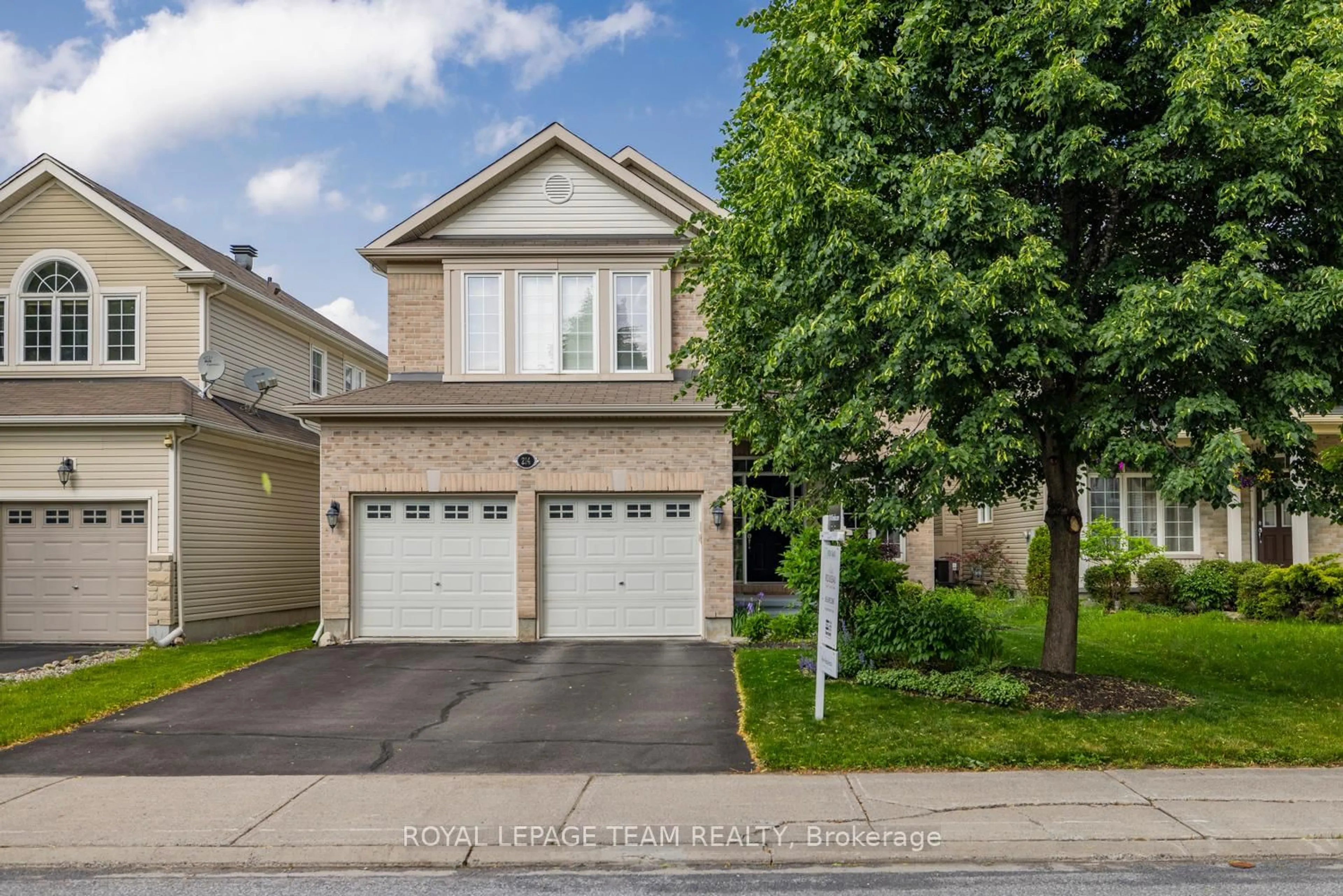 Unknown for 214 ONEIDA Terr, Ottawa Ontario K2J 0M3