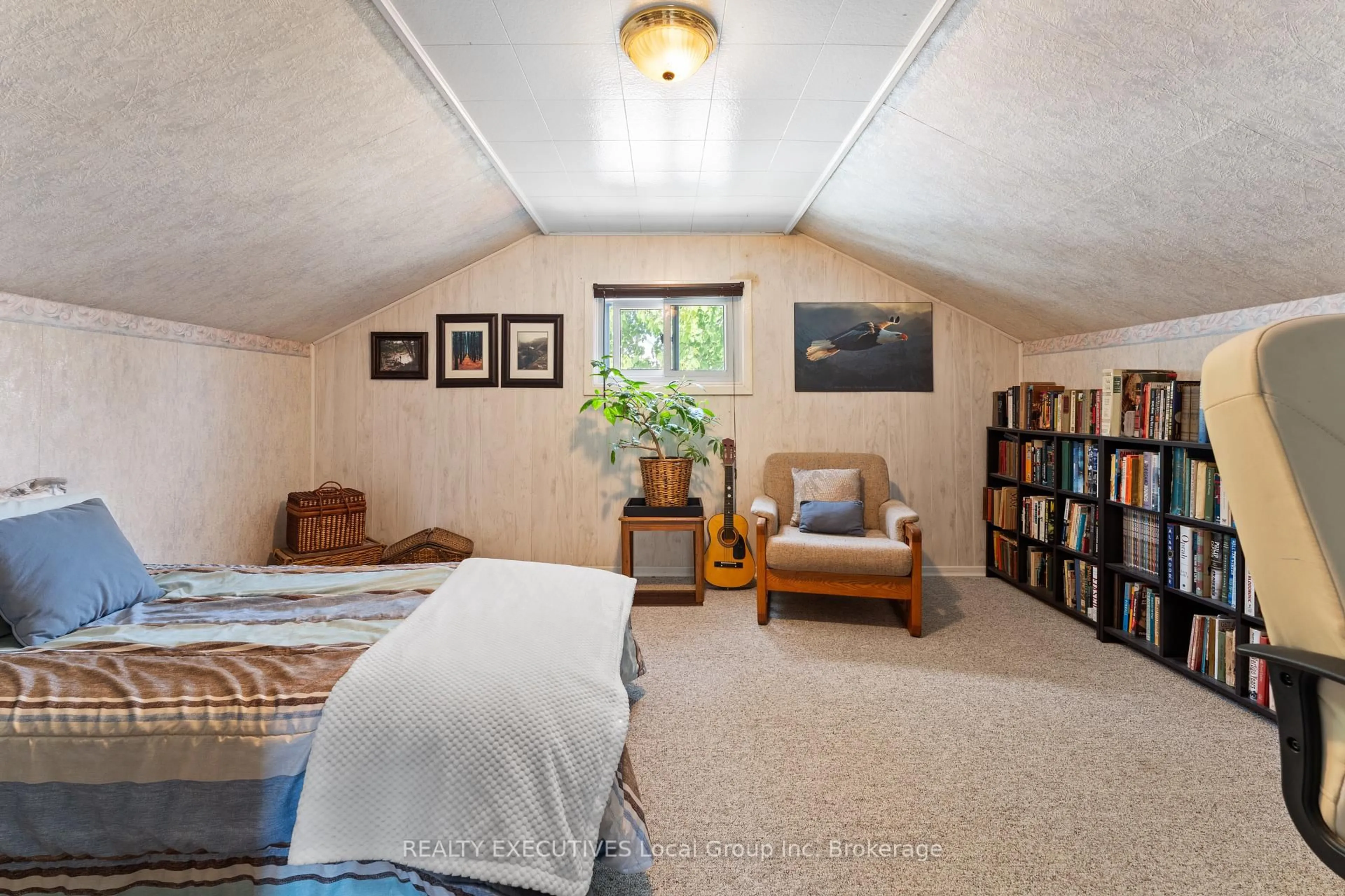 A pic of a room for 317 Duke St, North Bay Ontario P1B 6E9