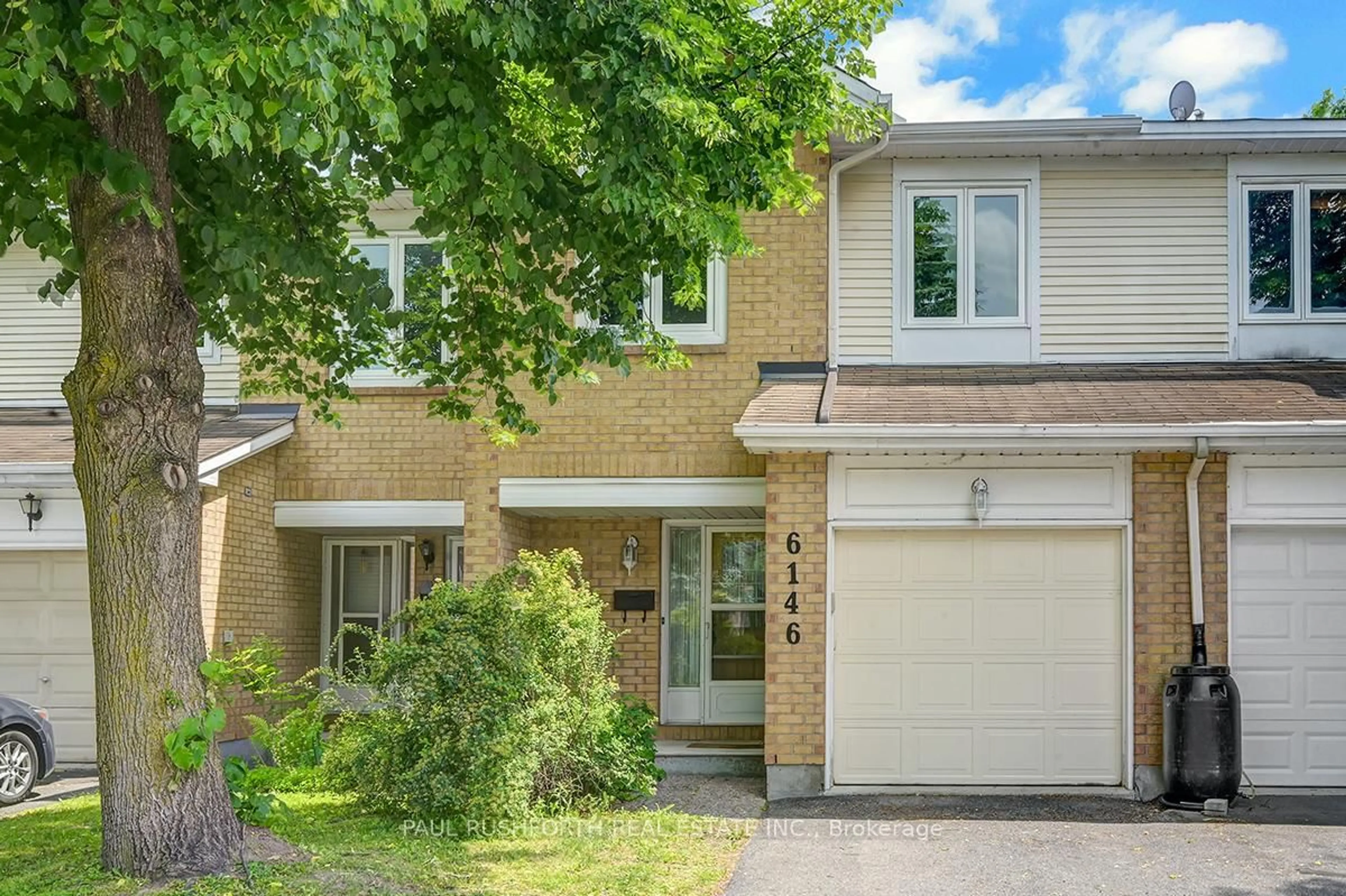 Home with brick exterior material, street for 6146 Oak Meadows Dr, Ottawa Ontario K1C 7G7
