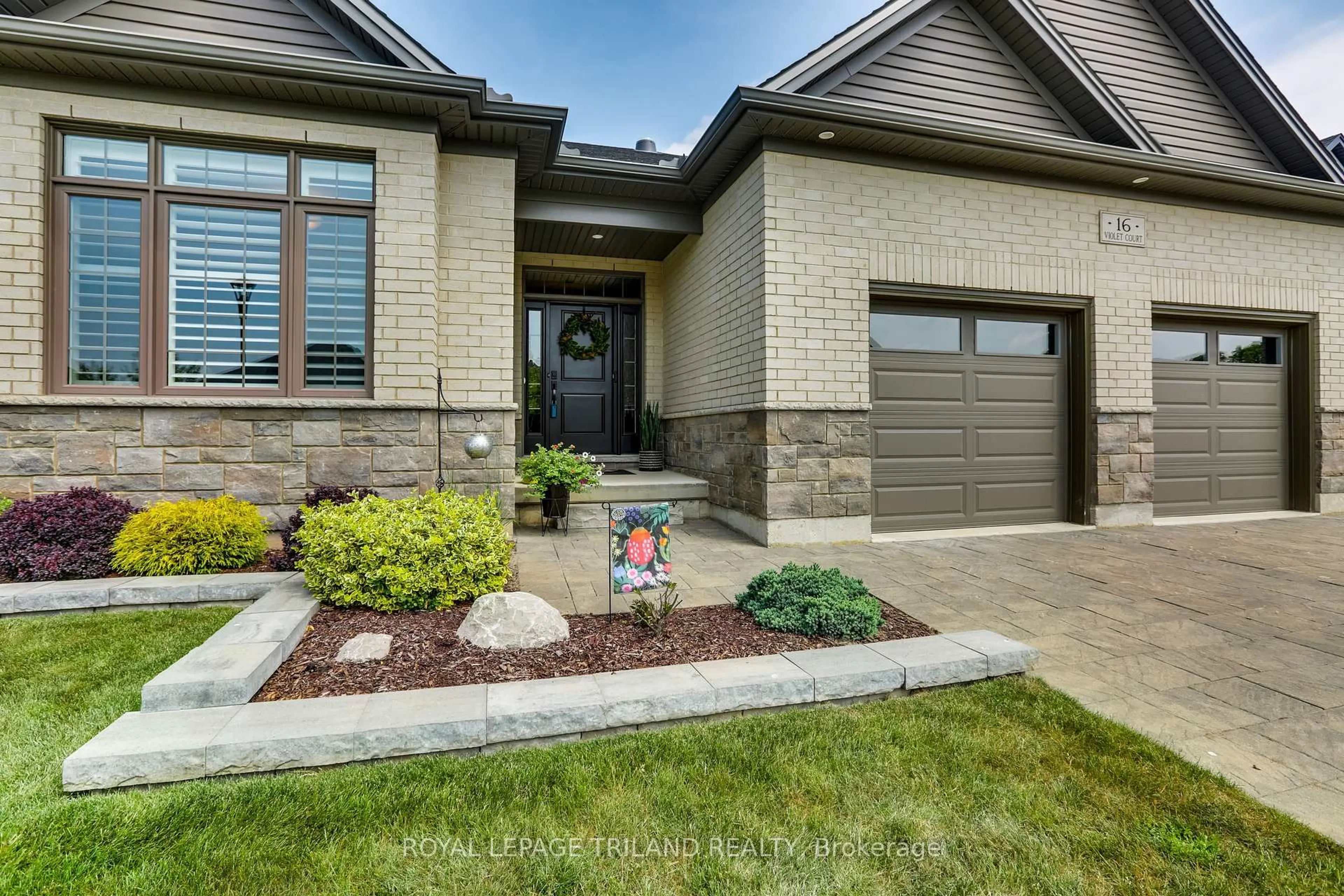 Home with brick exterior material, street for 16 Violet Crt, Middlesex Centre Ontario N0M 2A0