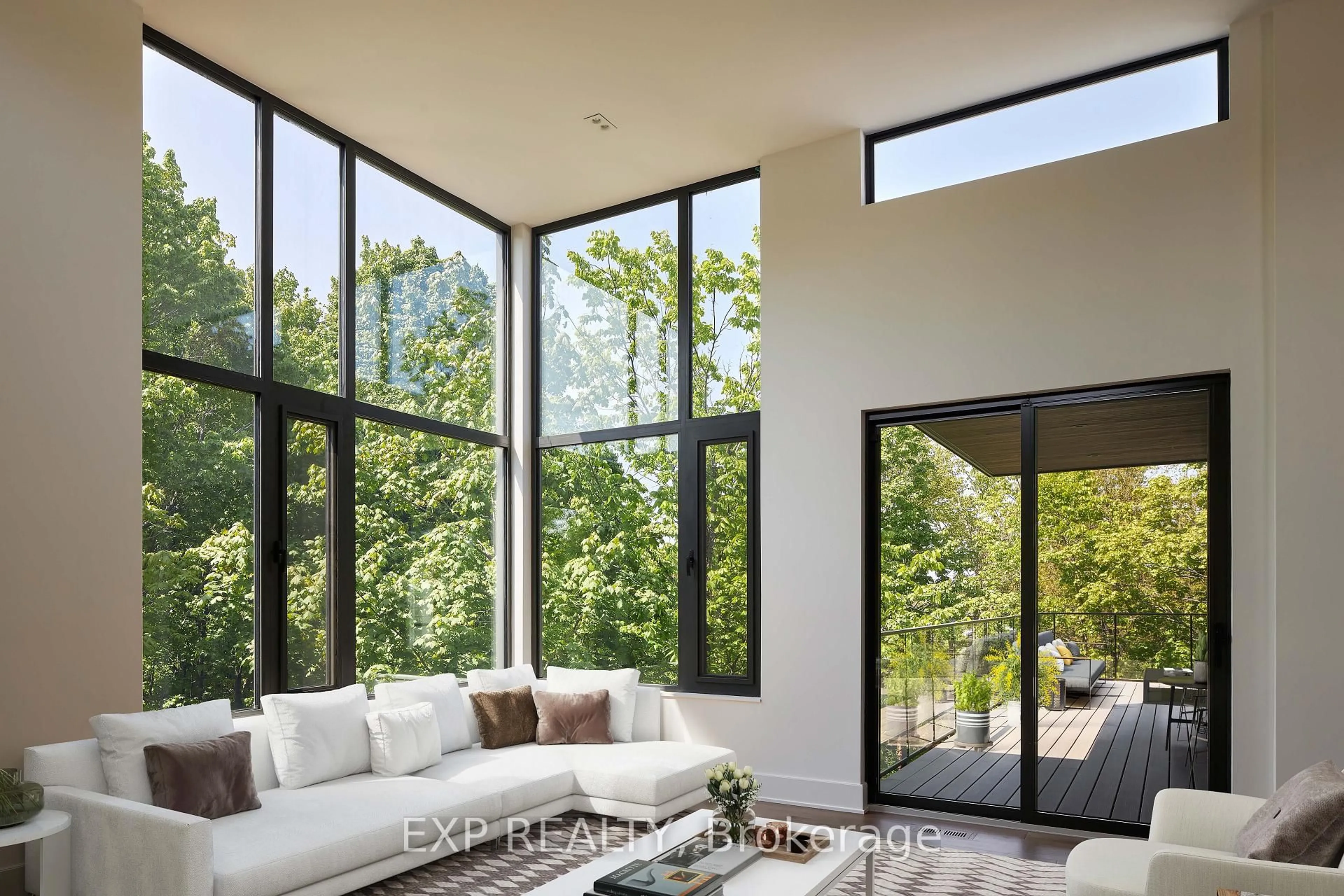 Unknown for 32 CLOVELLY Rd, Ottawa Ontario K1J 6M2