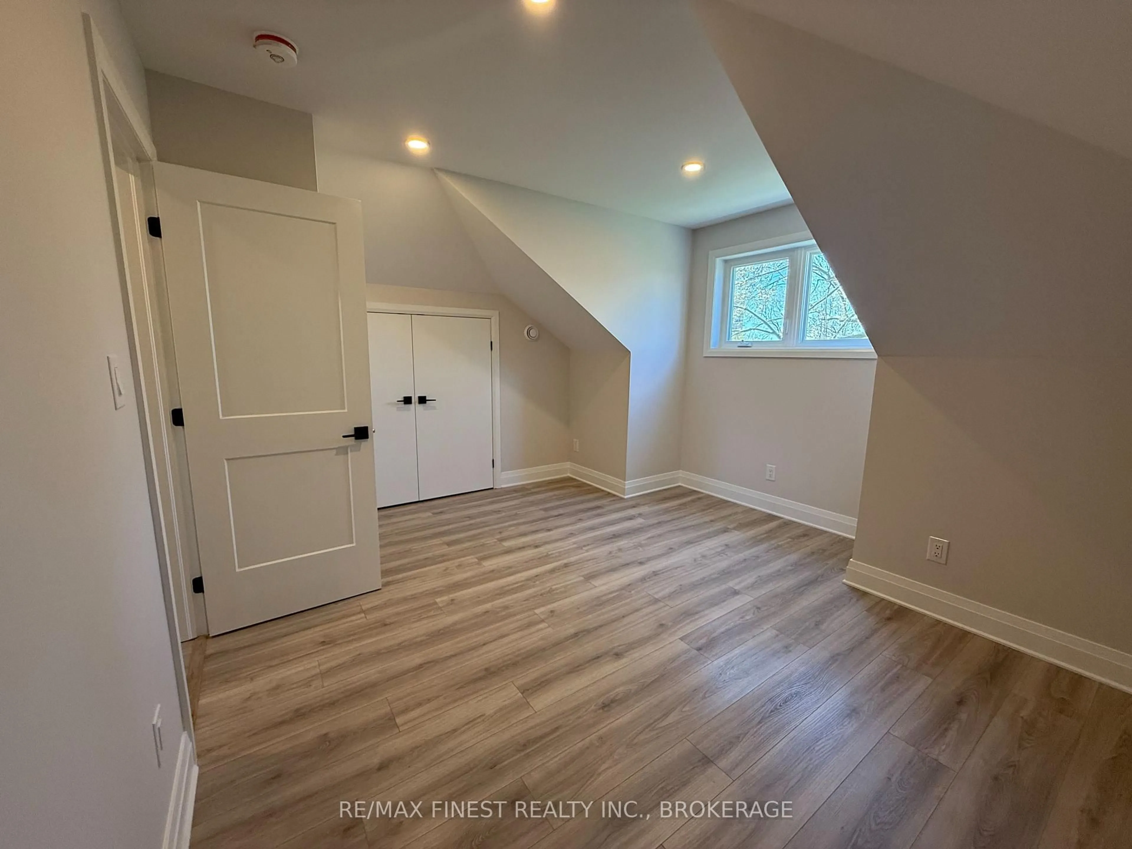 A pic of a room for 284 WESTDALE Ave, Kingston Ontario K7L 4S7