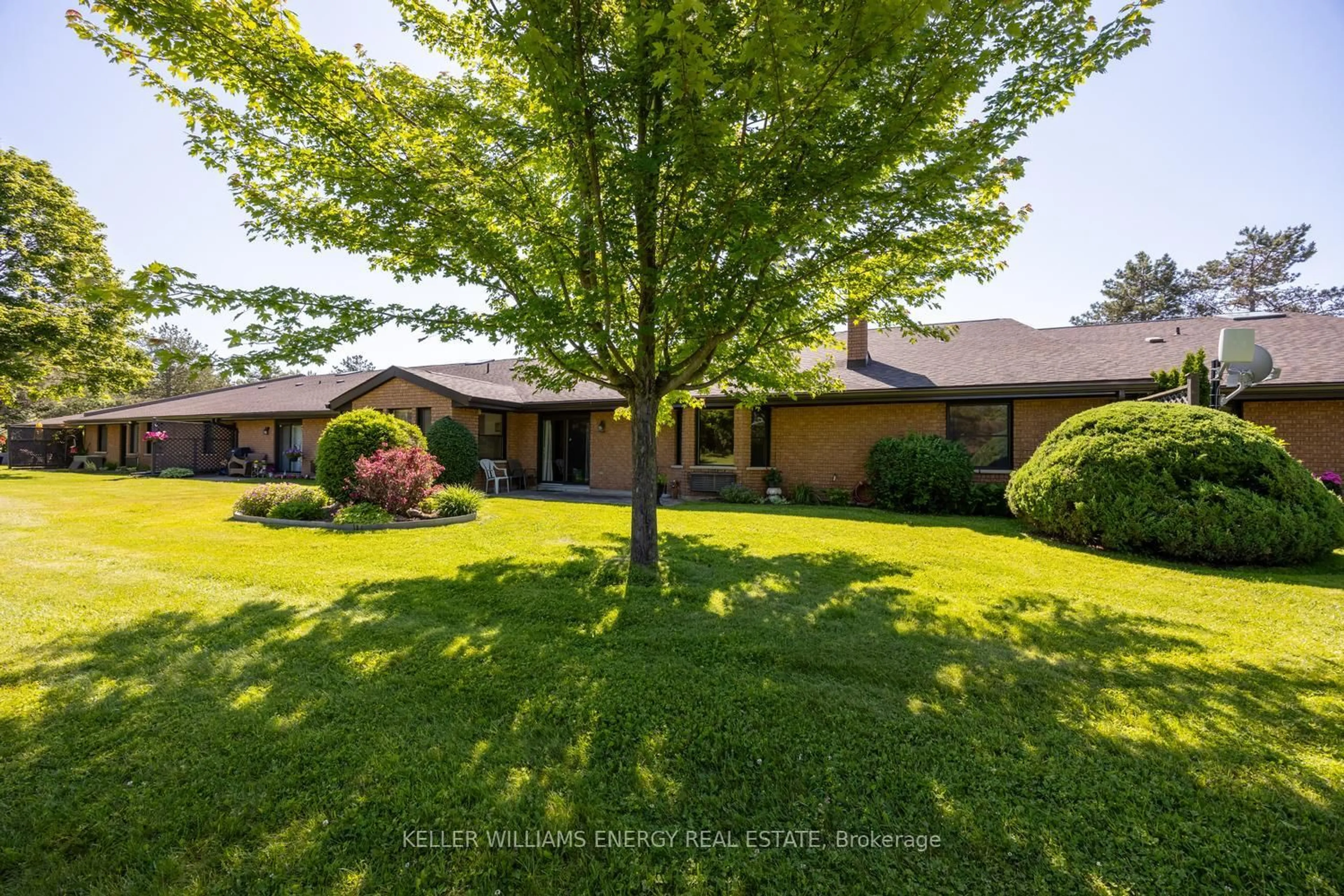 A pic from outside/outdoor area/front of a property/back of a property/a pic from drone, unknown for 14 Paddock Wood #3, Peterborough East Ontario K0H 7H2
