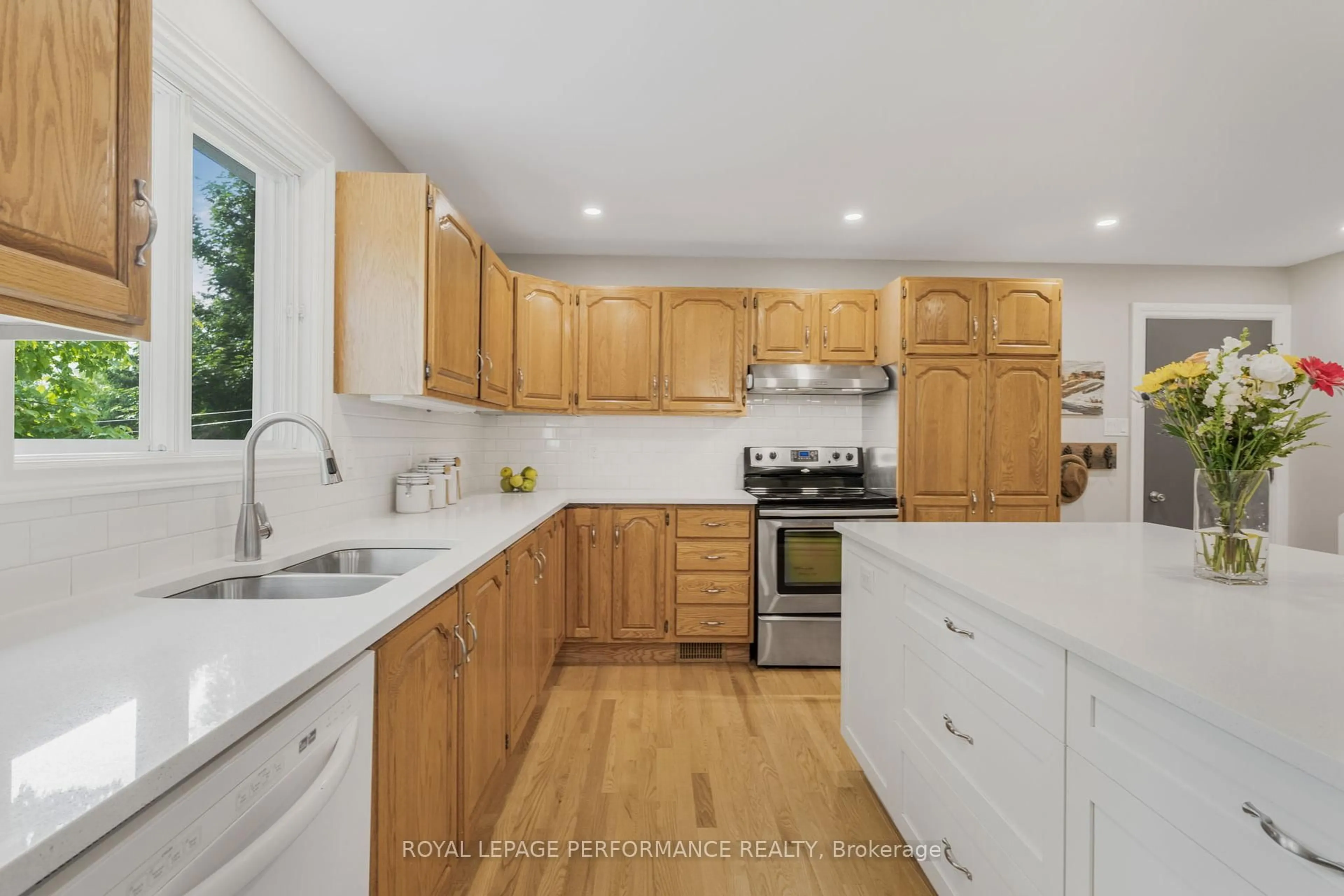 Open concept kitchen, ceramic/tile floor for 4593 Boundary Rd, Carlsbad Springs Ontario K0A 1K0