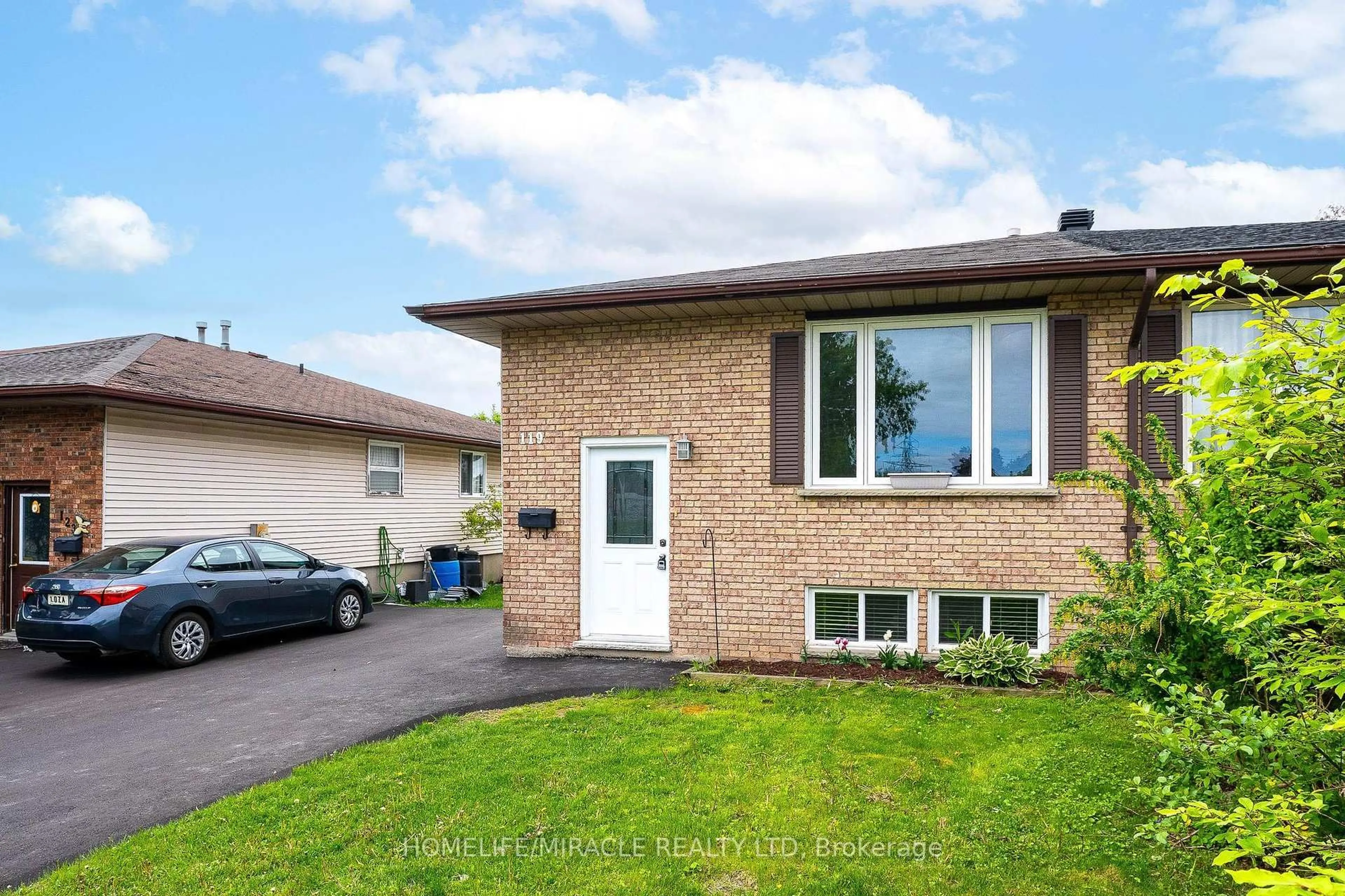Home with brick exterior material, street for 119 Nickolas Cres, Cambridge Ontario N3C 3L7