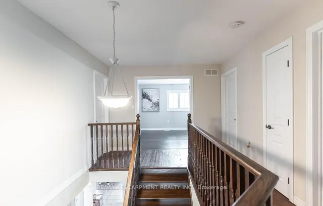 Additional property image - 127 Garinger Cres