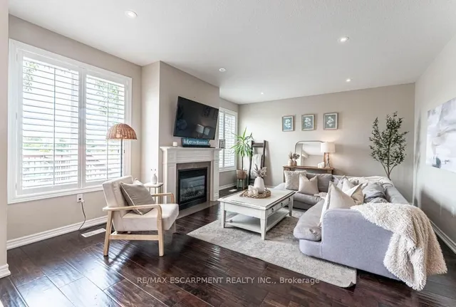 Additional property image - 127 Garinger Cres