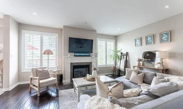 Additional property image - 127 Garinger Cres