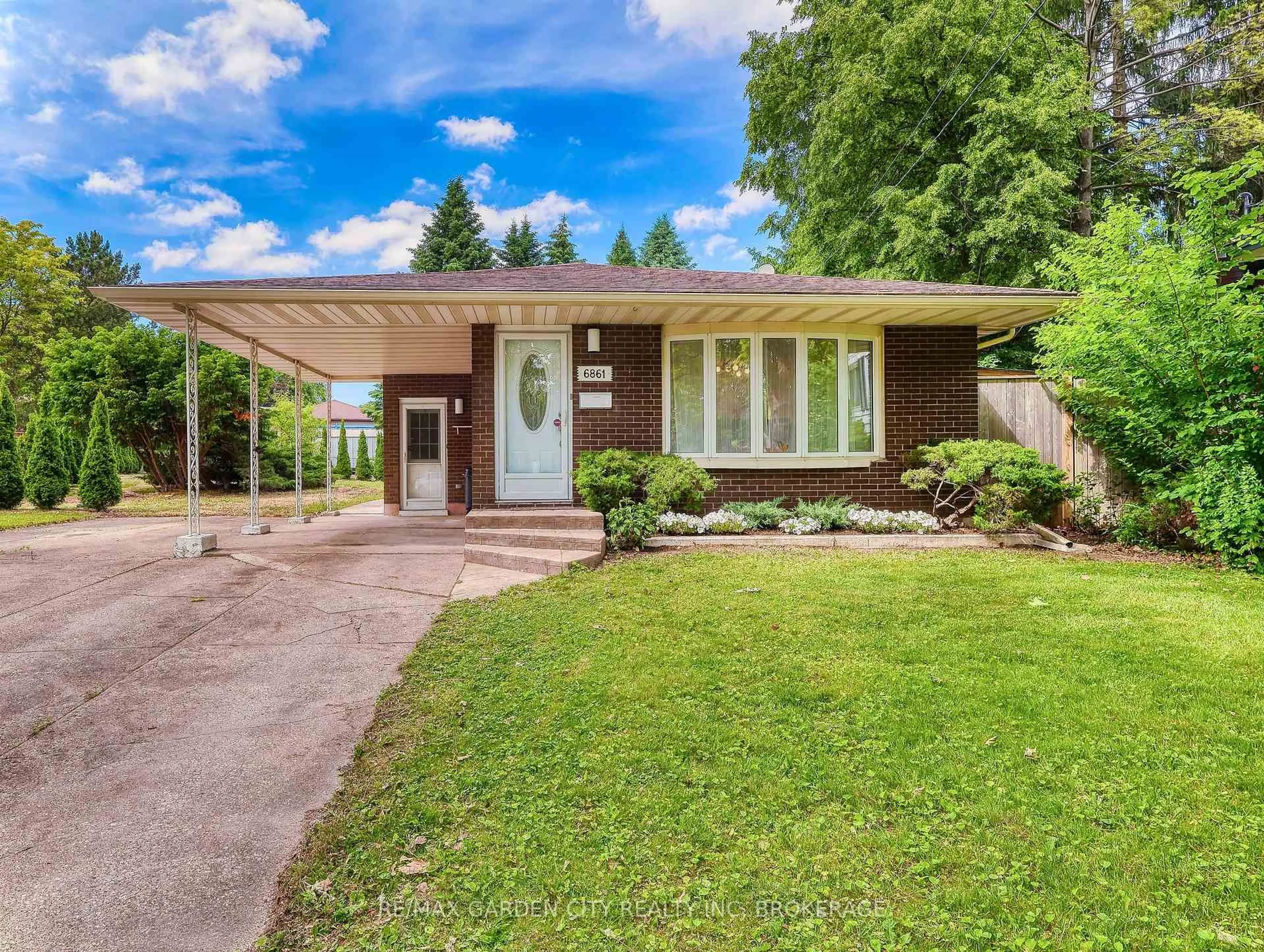 Unknown for 6861 FAIRLAWN Cres, Niagara Falls Ontario L2G 5B1