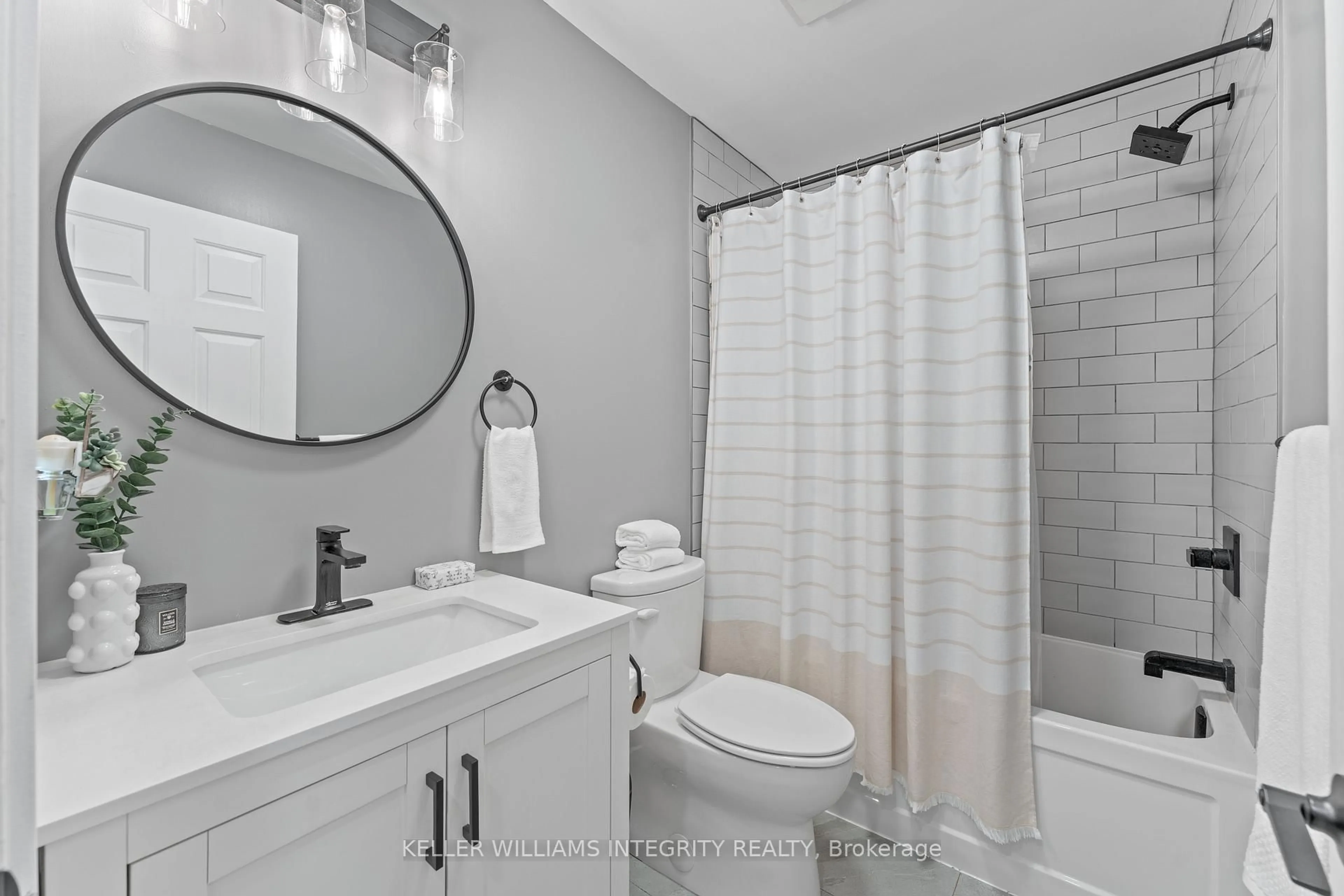 Standard bathroom, ceramic/tile floor for 6 Aimee Lane, North Grenville Ontario K0G 1S0