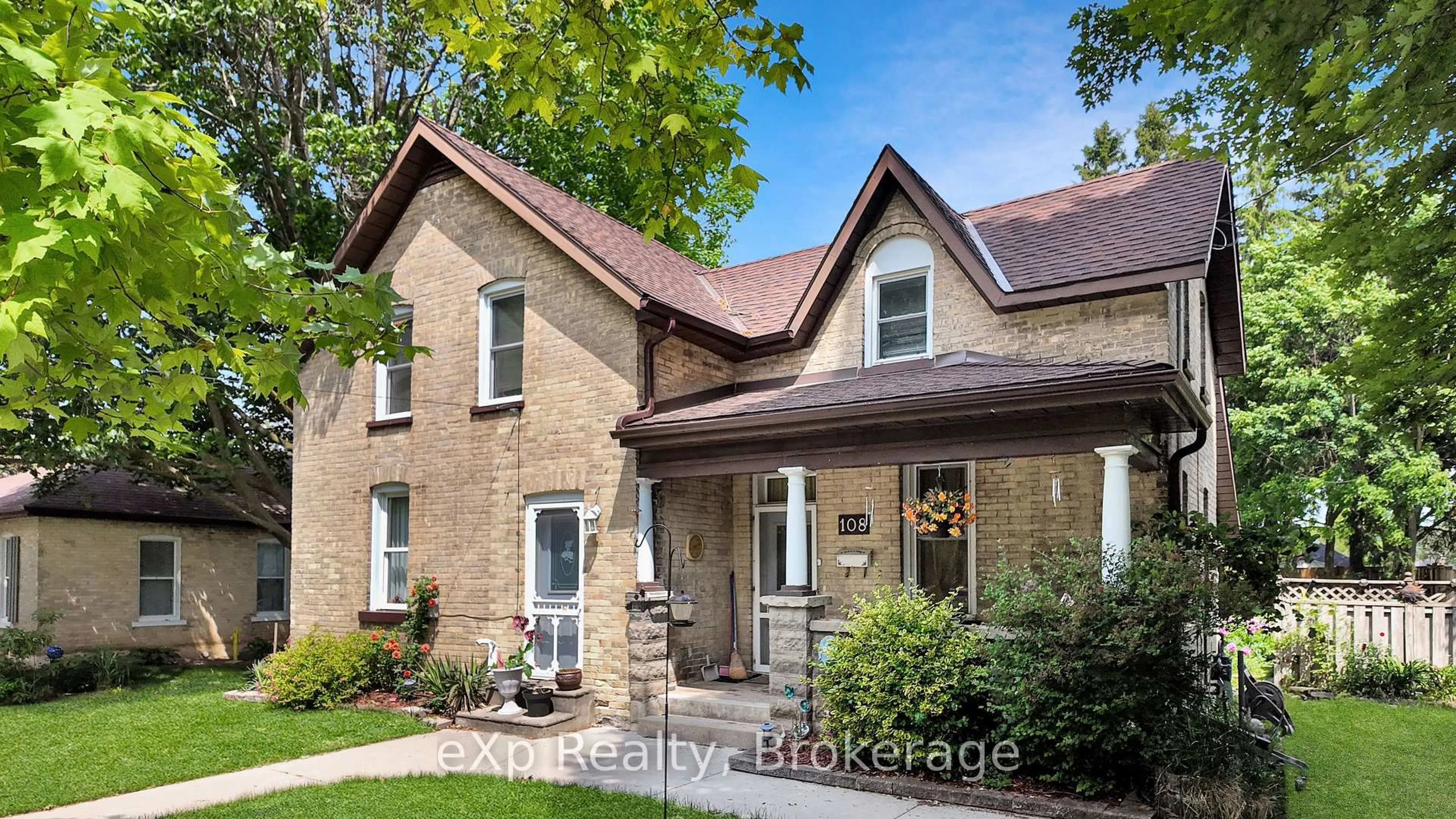 Home with brick exterior material, street for 108 AMELIA St, Brockton Ontario N0G 2V0