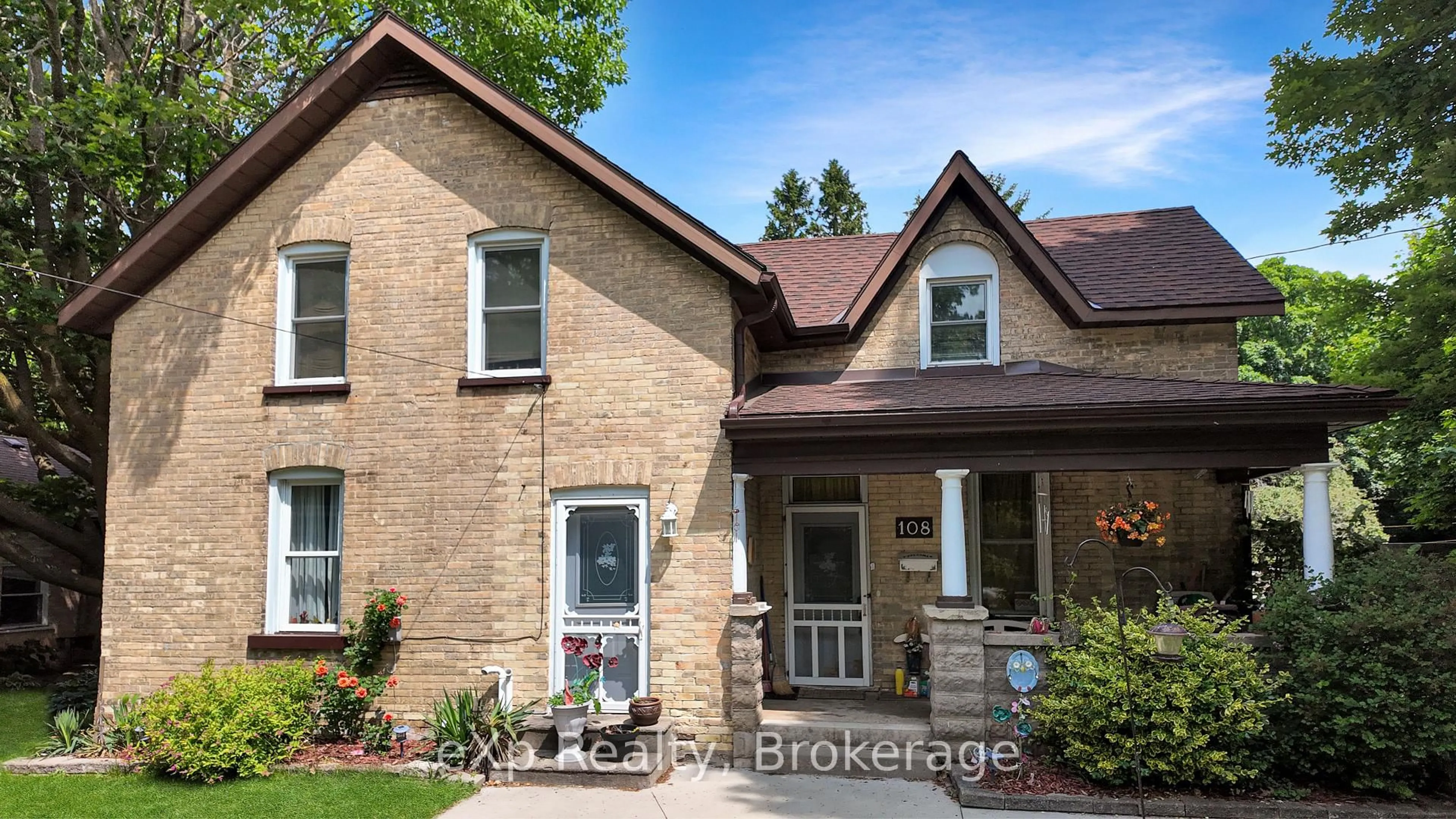 Home with brick exterior material, street for 108 AMELIA St, Brockton Ontario N0G 2V0