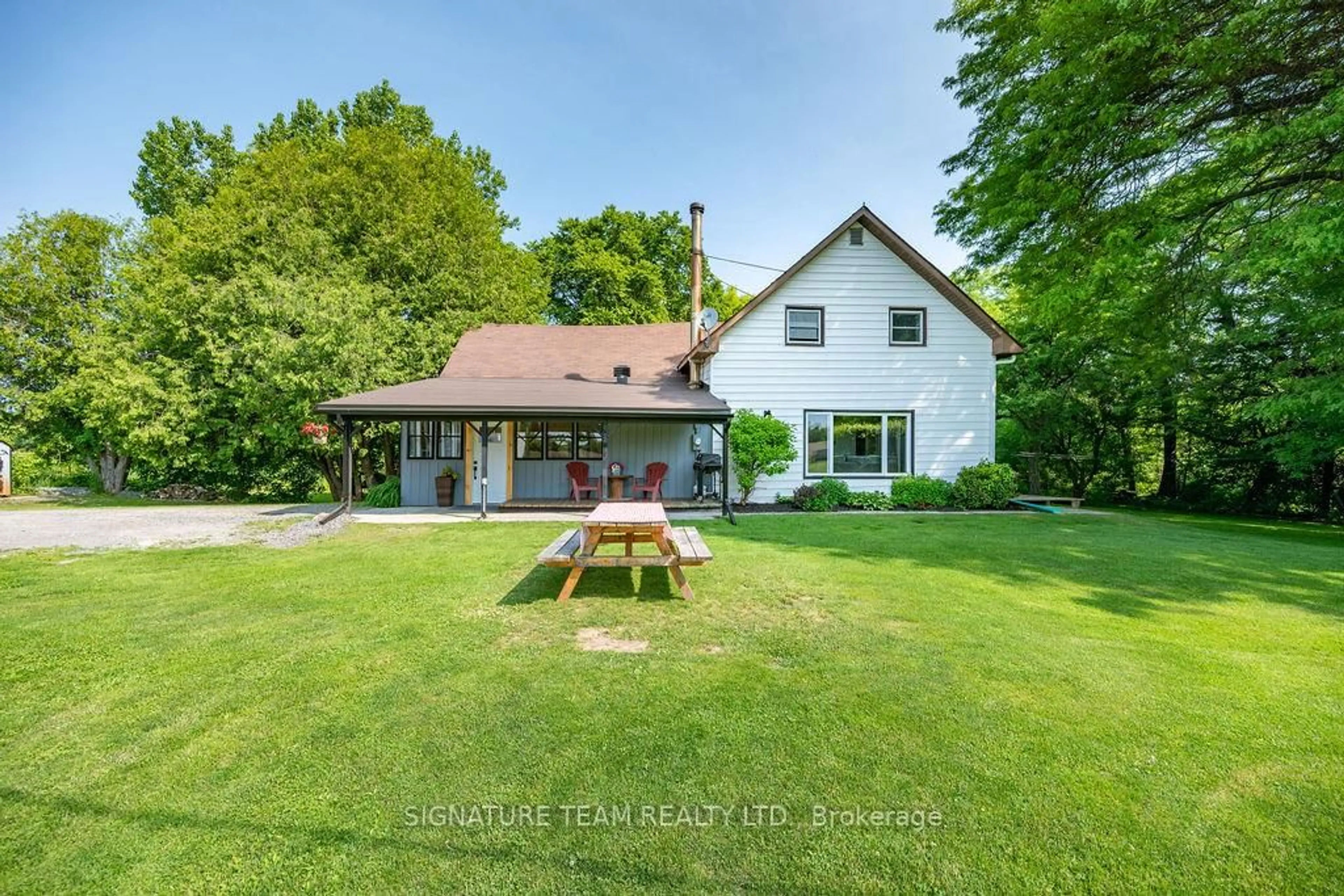 A pic from outside/outdoor area/front of a property/back of a property/a pic from drone, street for 481 Snodrifters Rd, Eganville Ontario K0J 1T0