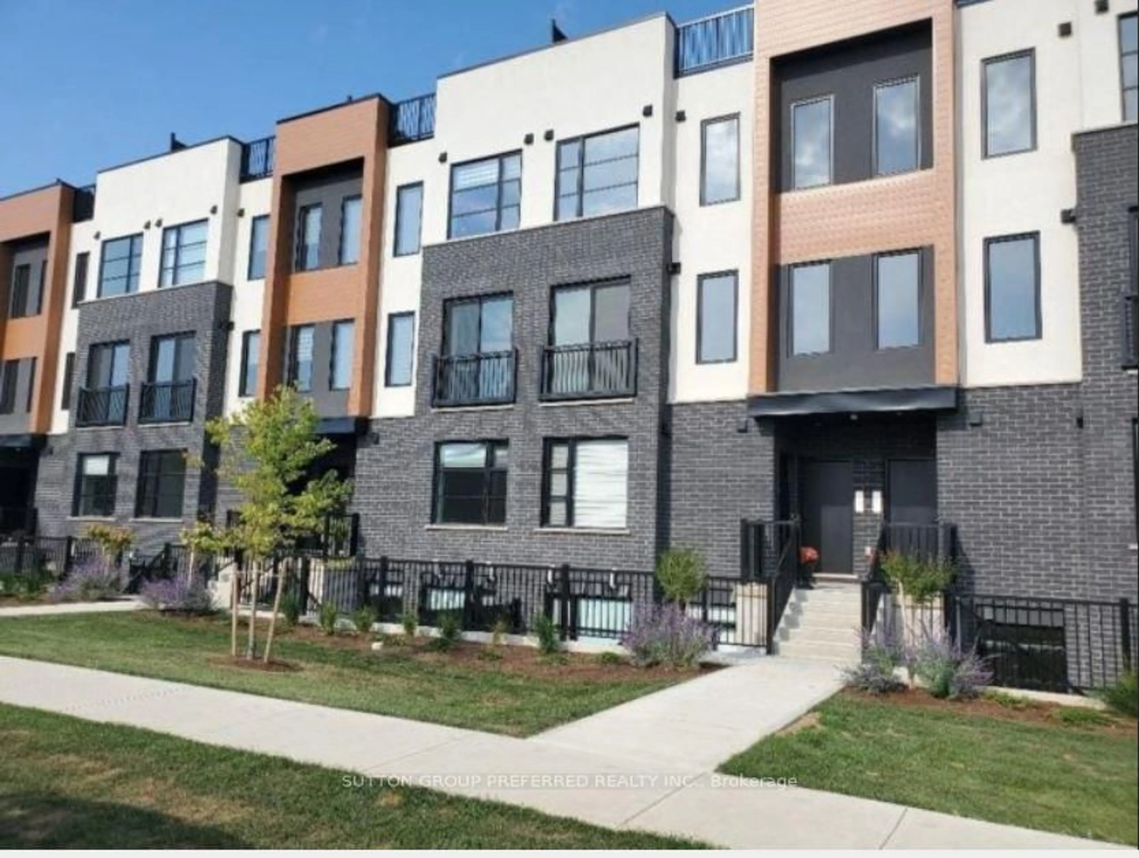 Home with brick exterior material, street for 3900 Savoy St #191, London South Ontario N6P 0H9