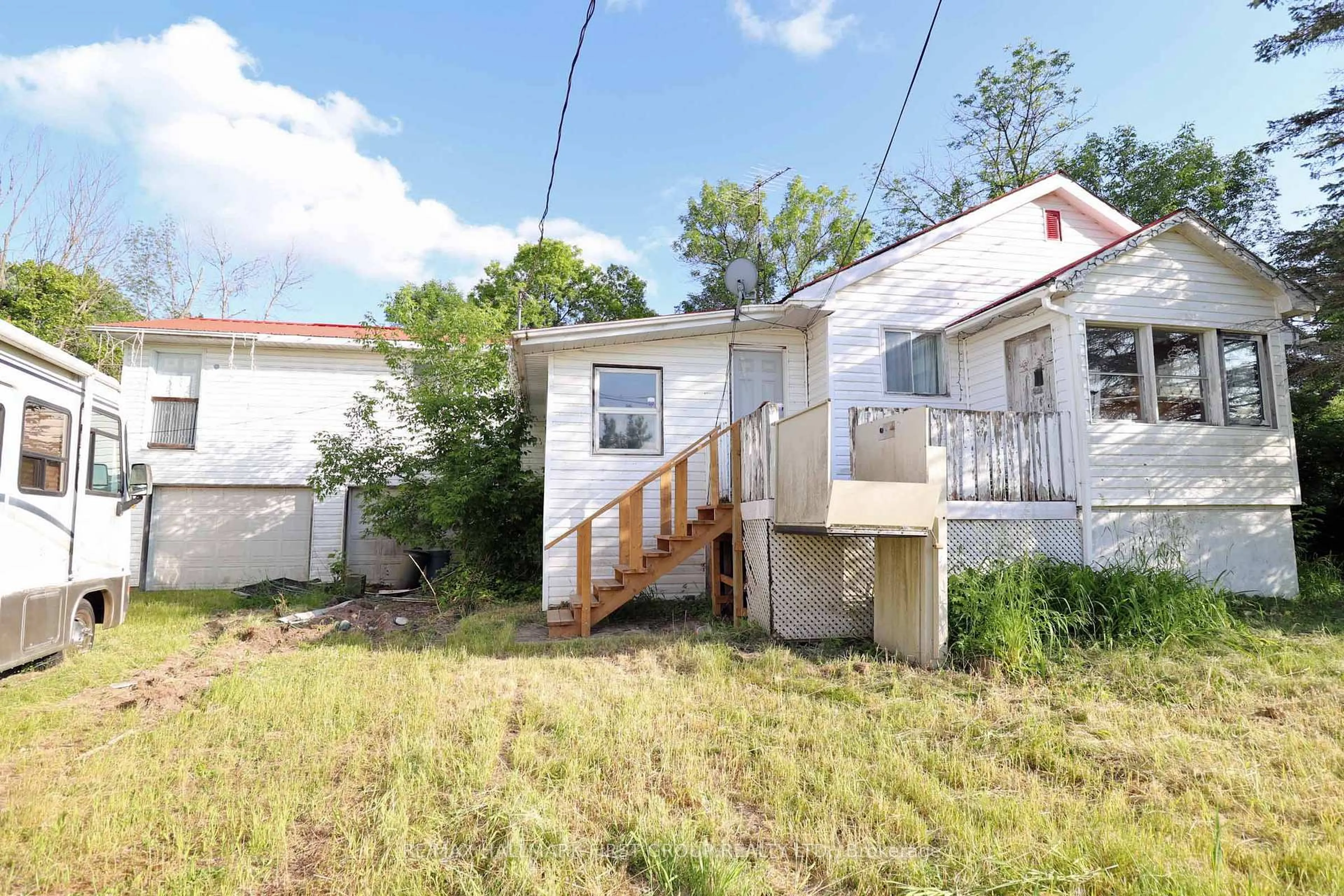 Unknown for 1586 Sulphide Rd, Tweed Ontario K0K 3J0