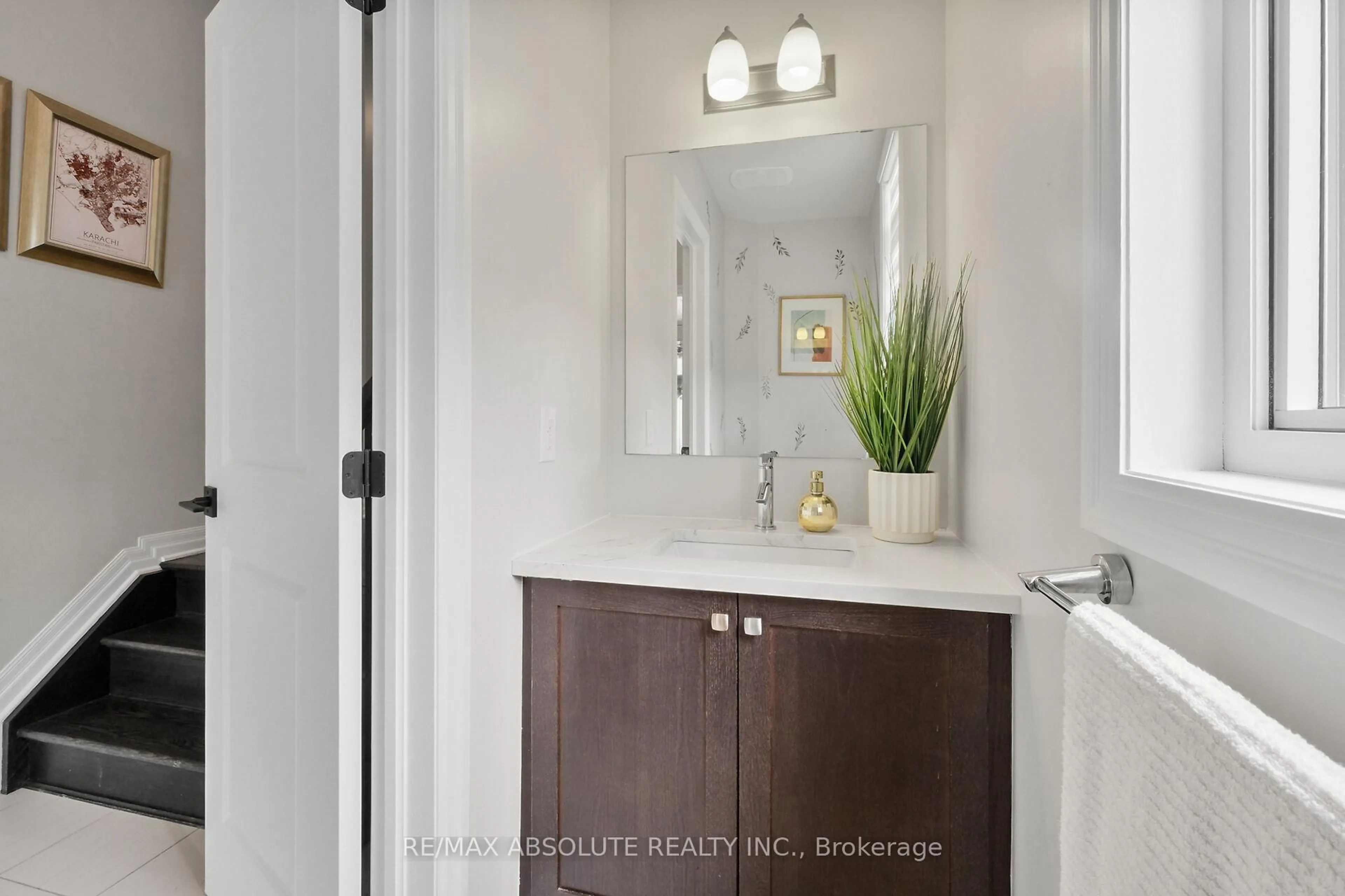 Unknown for 243 Overberg Way, Ottawa Ontario K2S 0V8