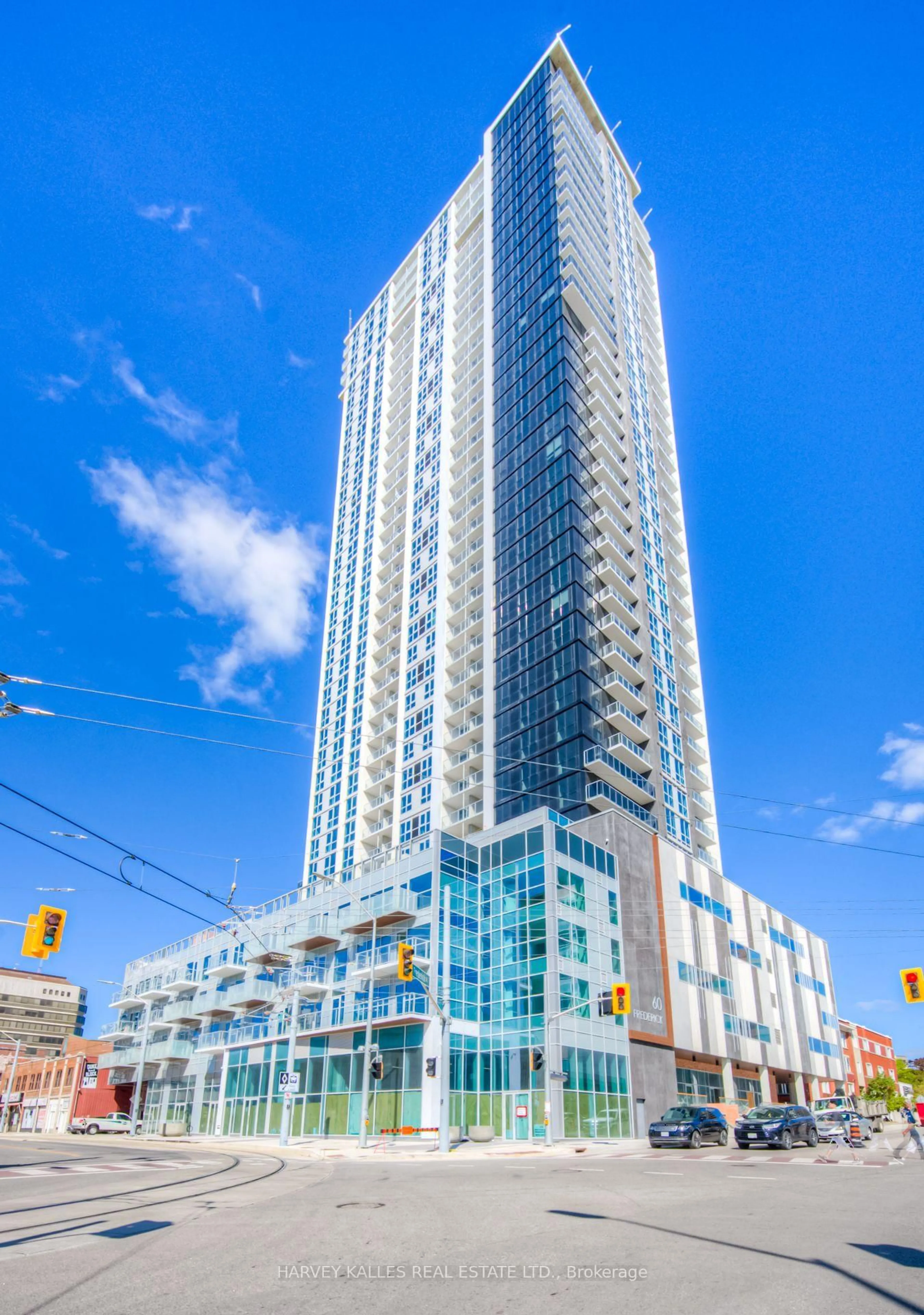 Indoor foyer for 60 Frederick St #1005, Kitchener Ontario N2H 0C7
