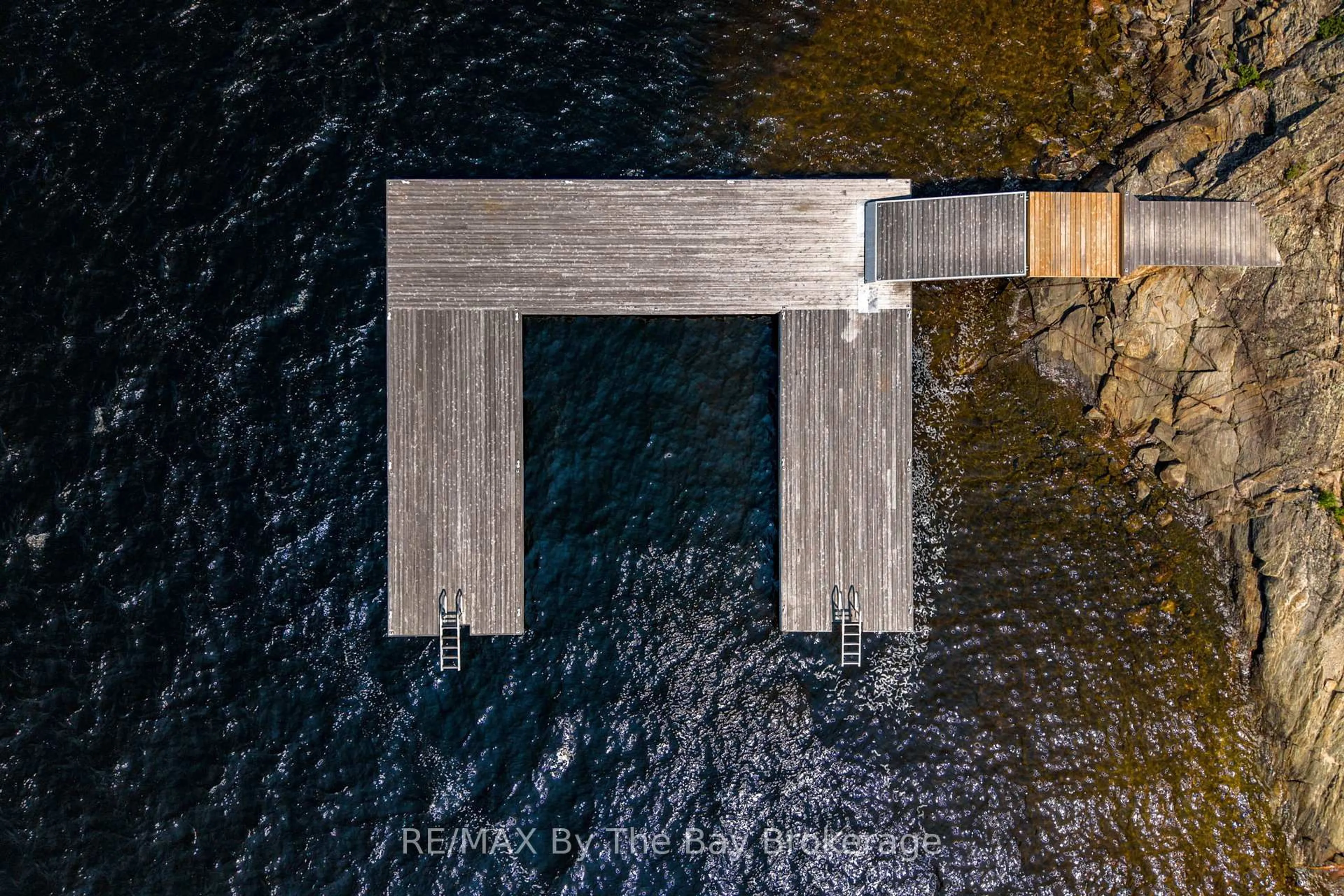 A pic from outside/outdoor area/front of a property/back of a property/a pic from drone, unknown for 11324 Island 1810/Bone Island, Georgian Bay Ontario L0K 1S0