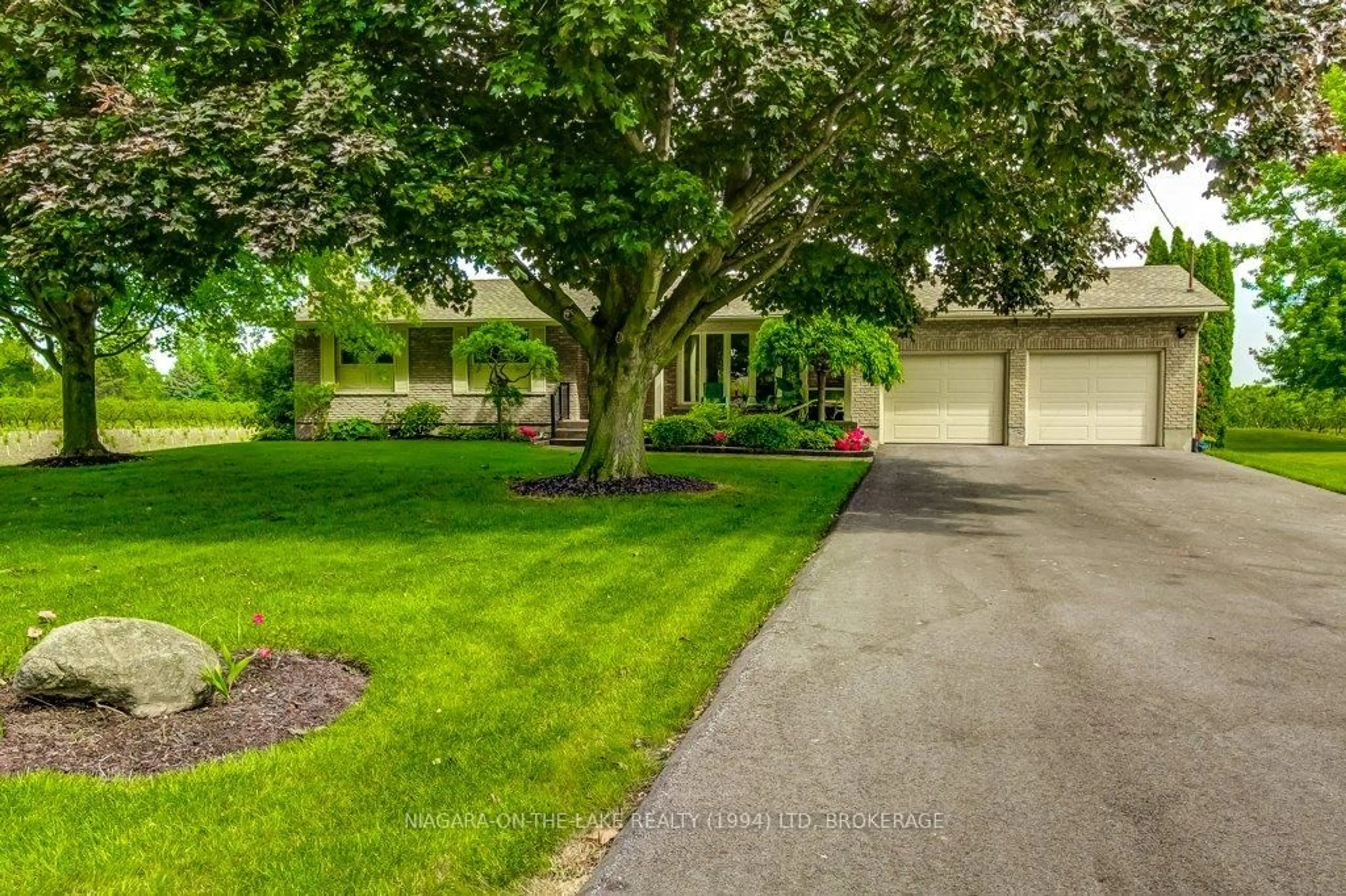 Unknown for 62 Hunter Rd, Niagara-on-the-Lake Ontario L0S 1J0